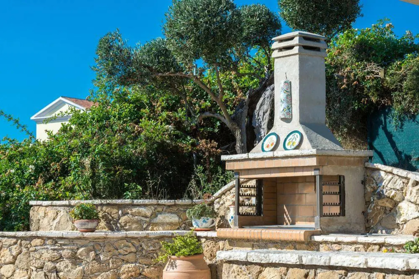 Pasithea Elegant Villa