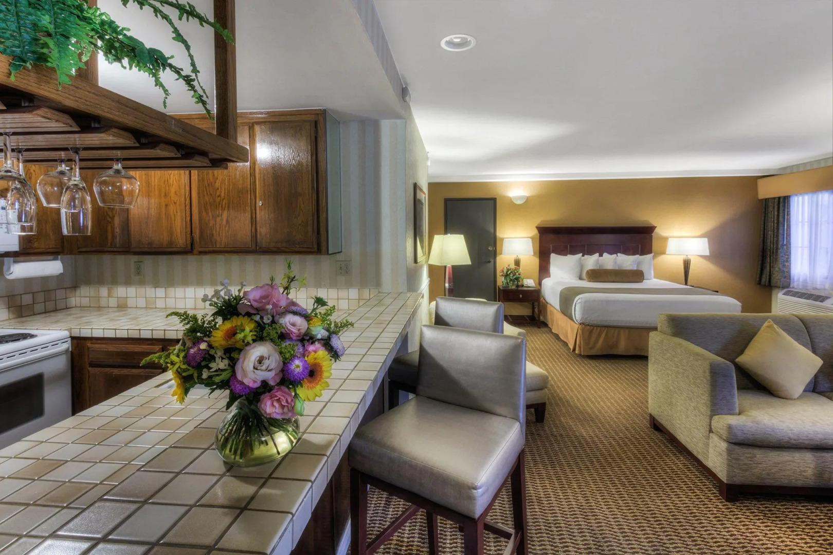 Best Western Plus Carpinteria Inn