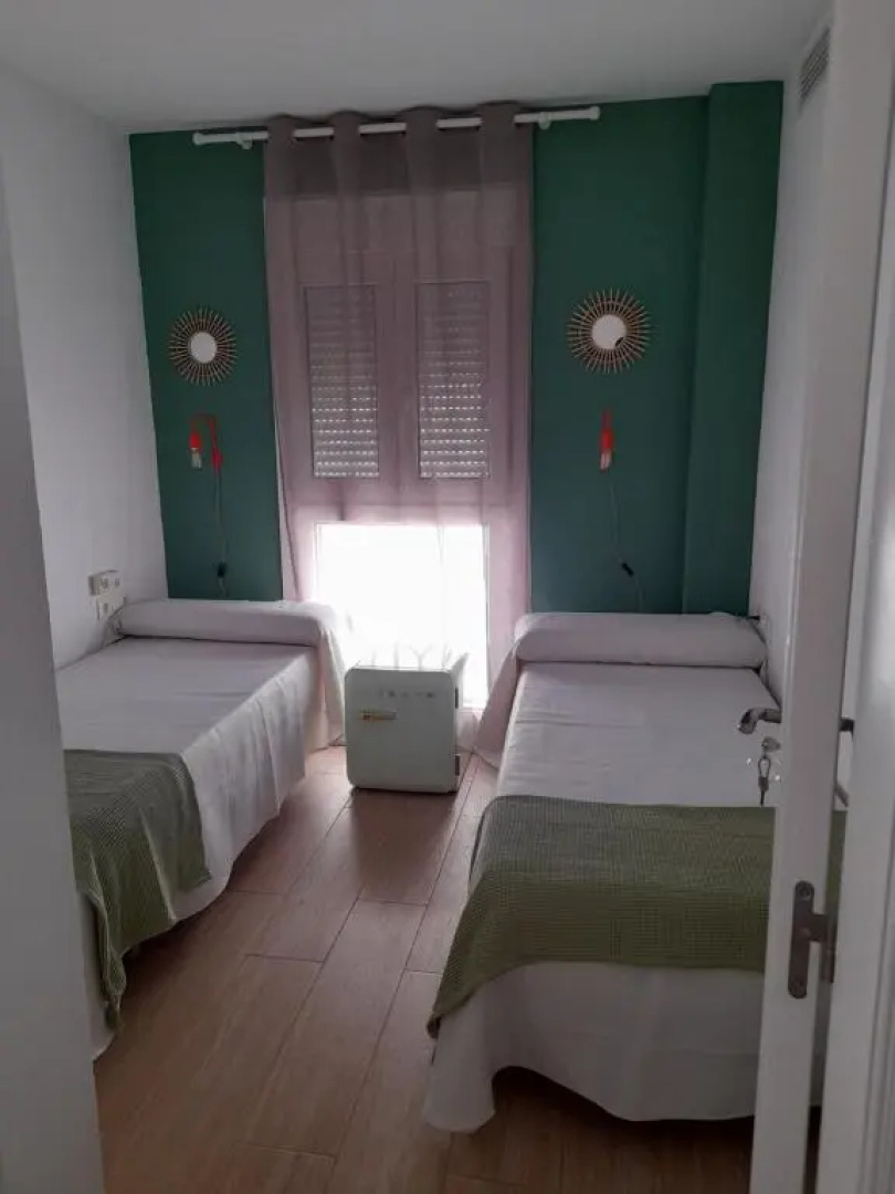 Hostal Casandra - antiguo Hostal Los Valencianos