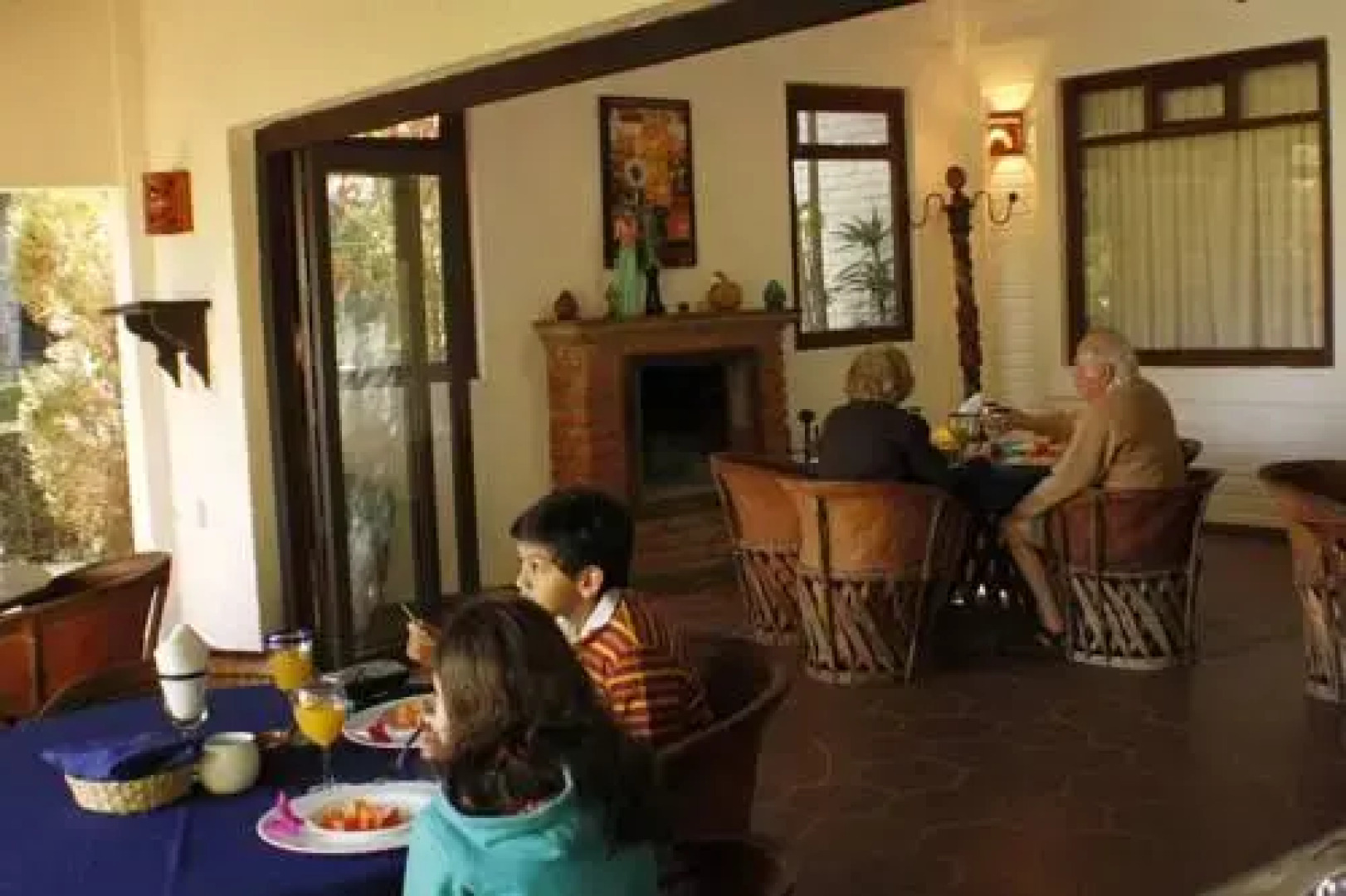 Lago Sol Hotel & Suites