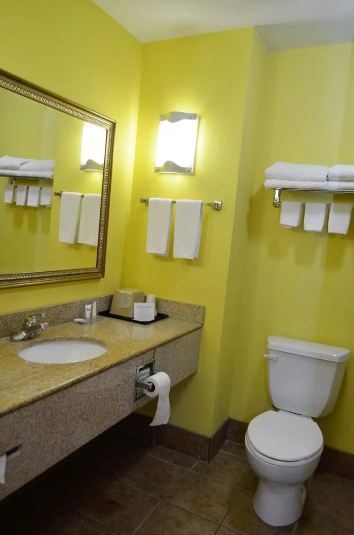 Baymont Inn & Suites