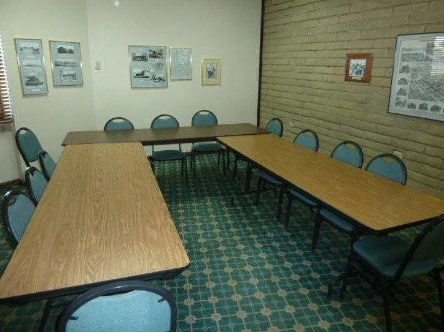 Bent's Fort at America's Best Value Inn