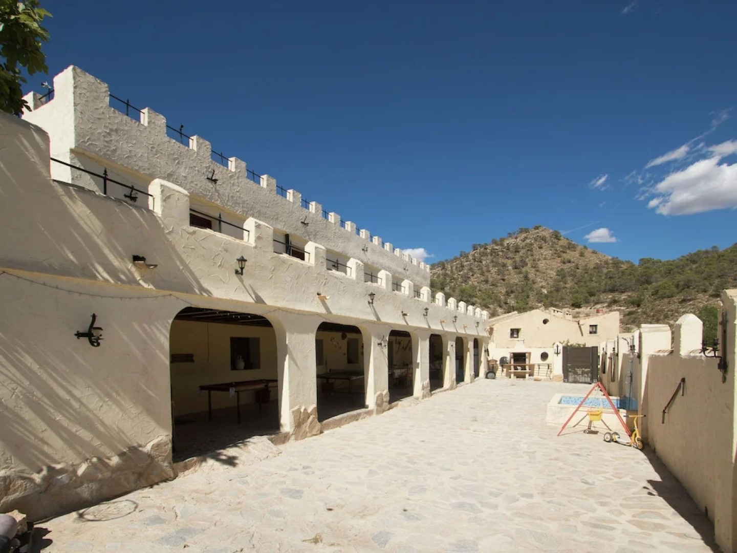 Country Estate With Private Pool Surrounded by Vineyards and Almond Plantations