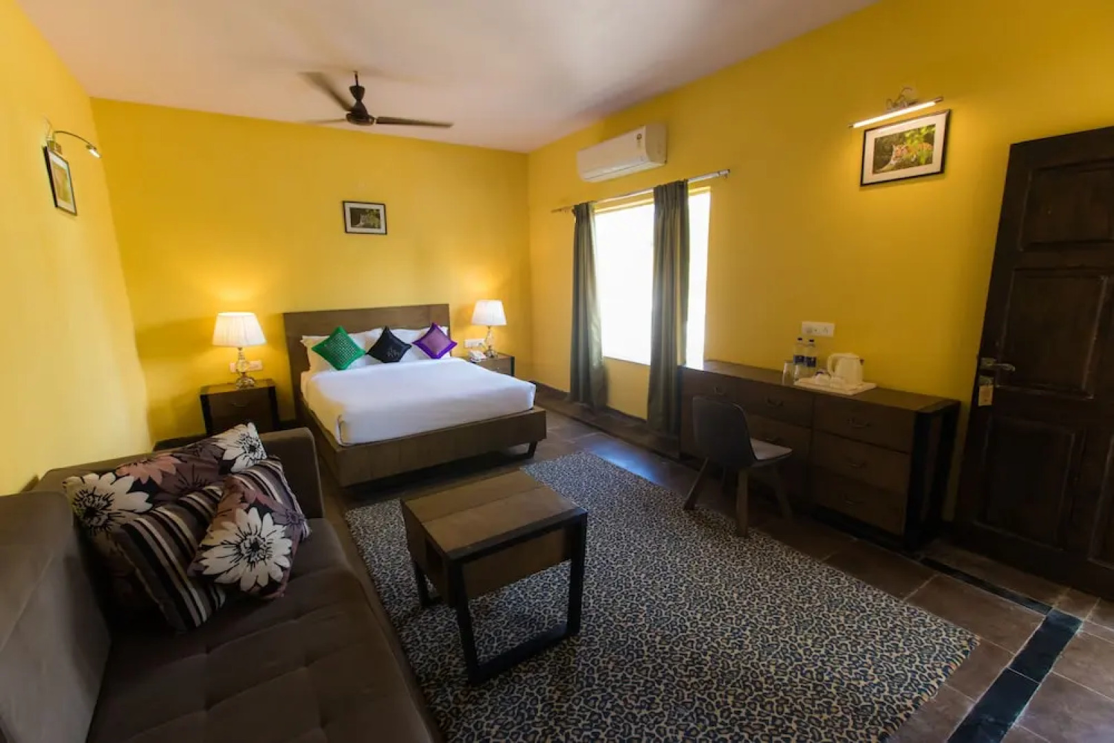 Tuli Veer Bagh Resort