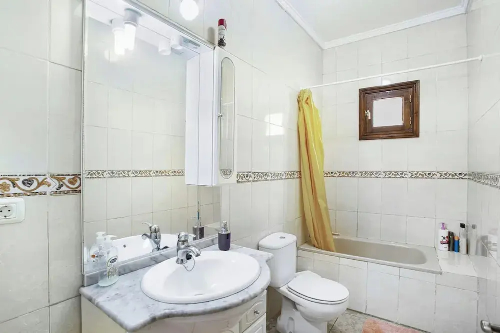 Seaside Bliss Villa in Fagajesto