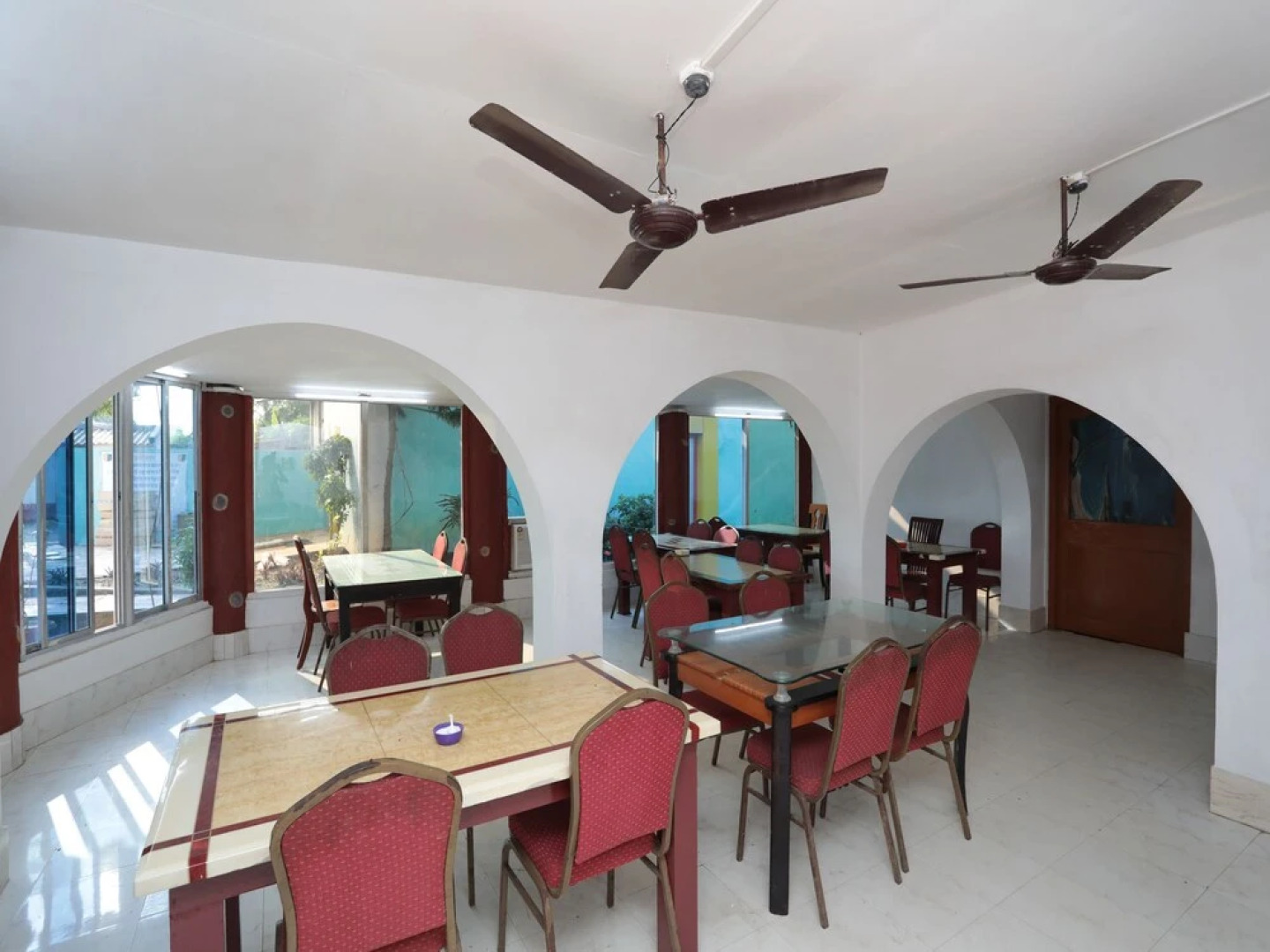 OYO 16977 Megha Resort