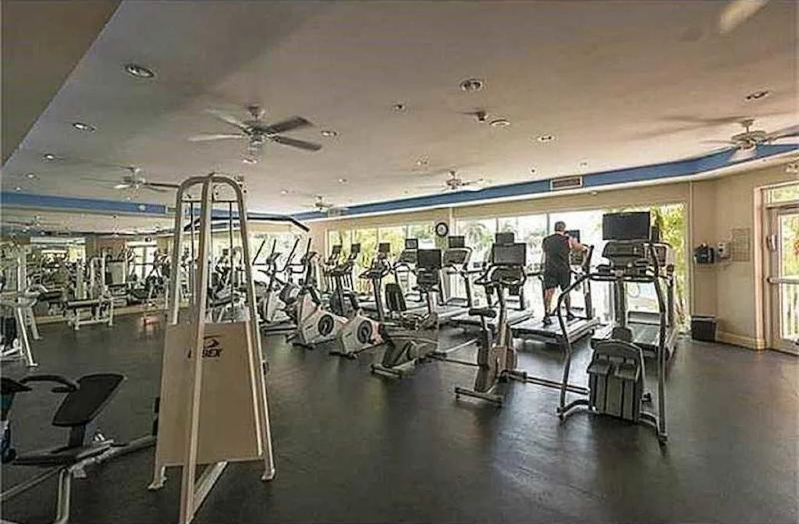 Aventura Family Suites