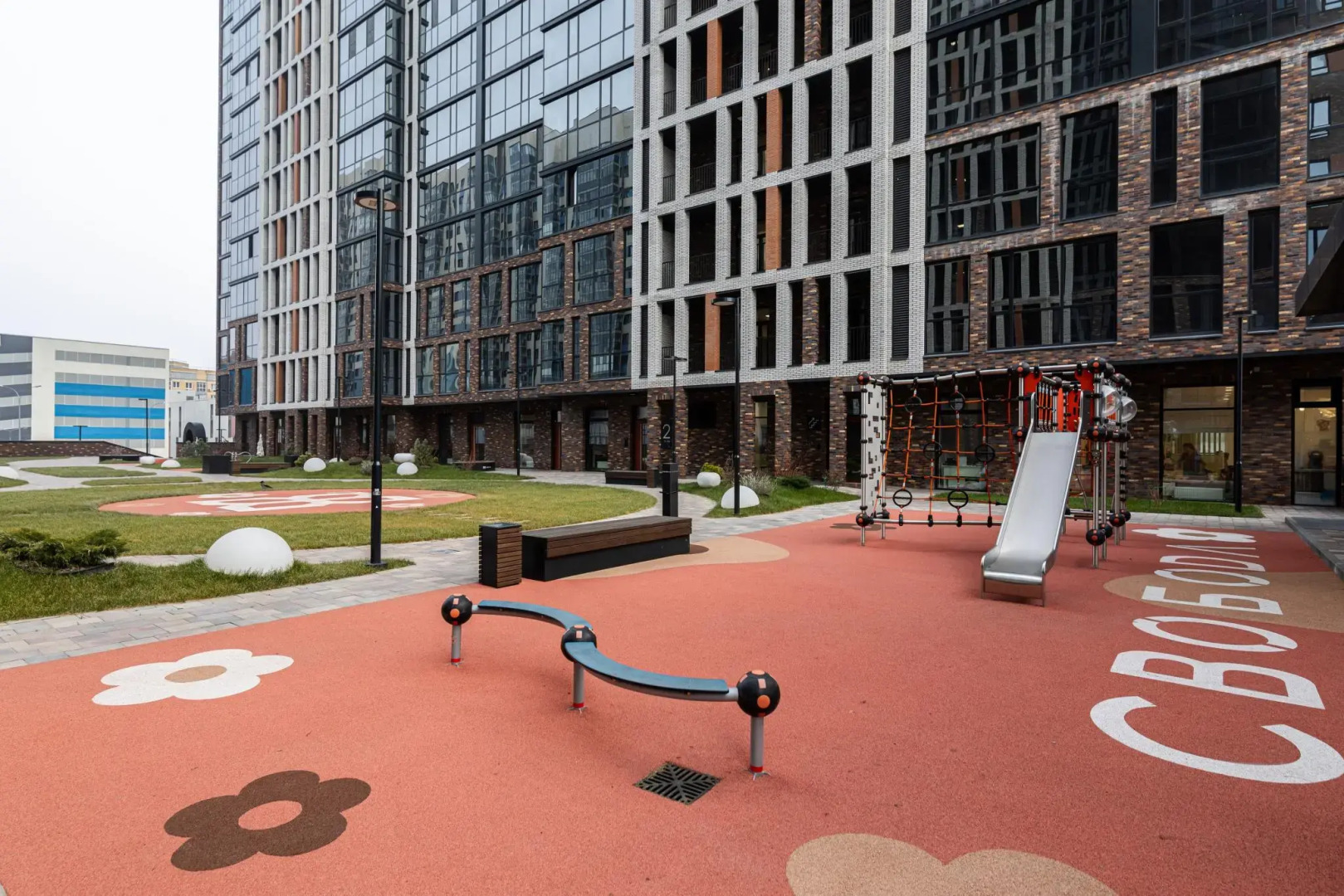 Апартаменты на улице Алексея Козина 9