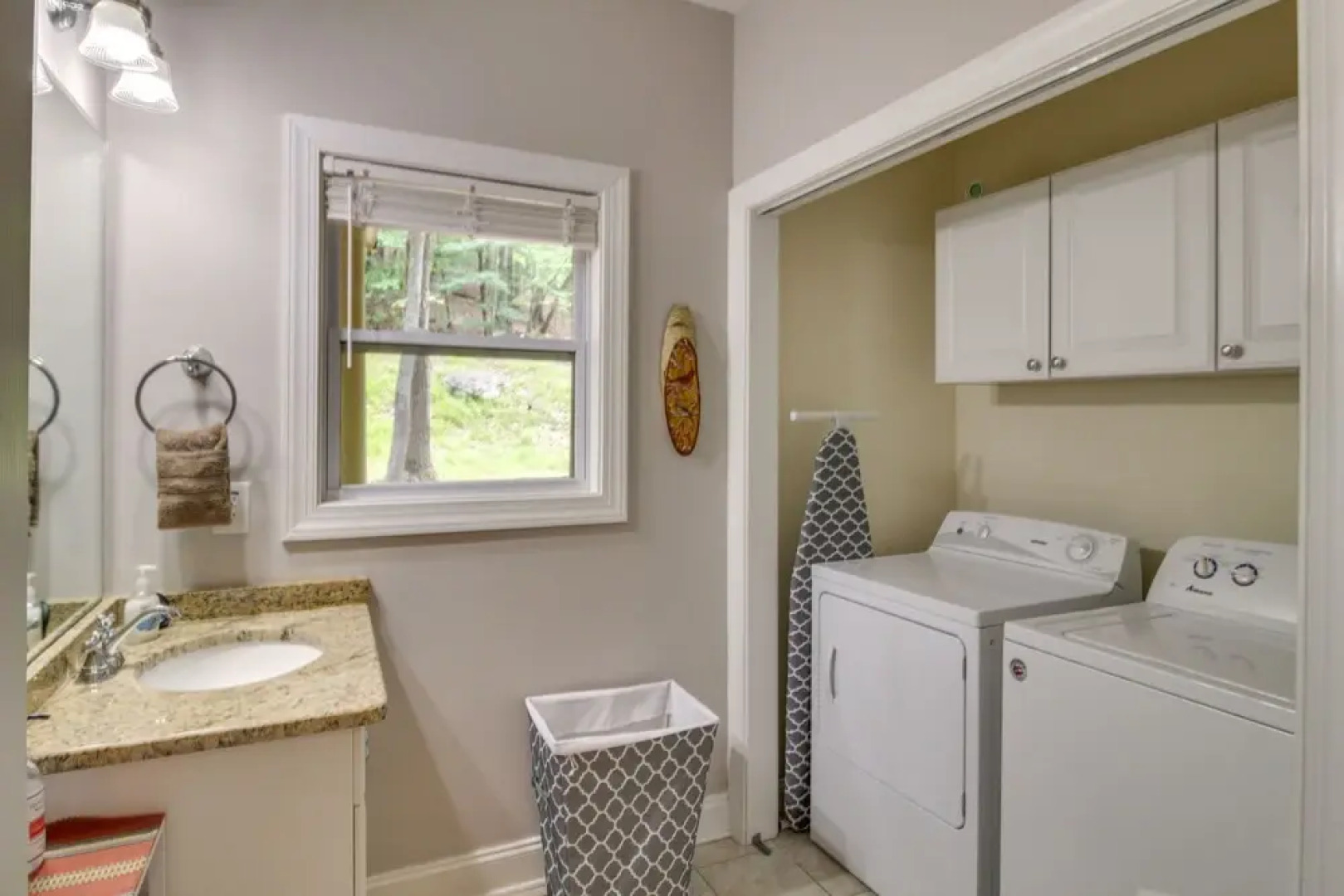 'serene Shores' Lakefront House w/ Dock!