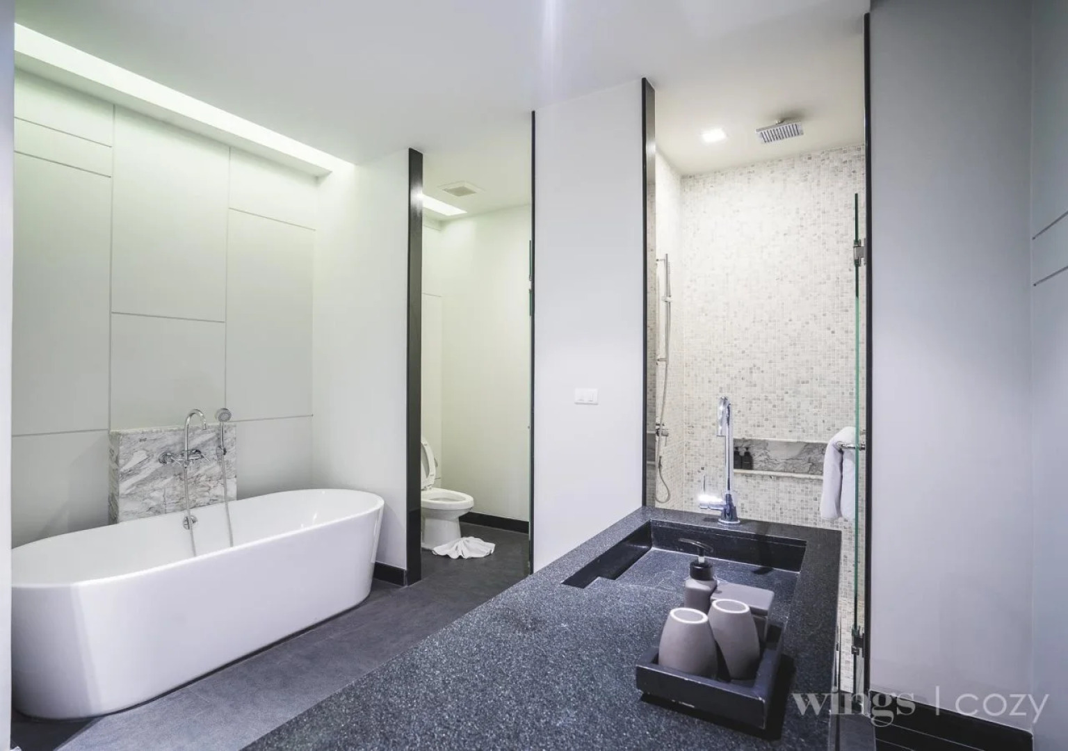 Wings Phuket Villa by Two Villas Holiday