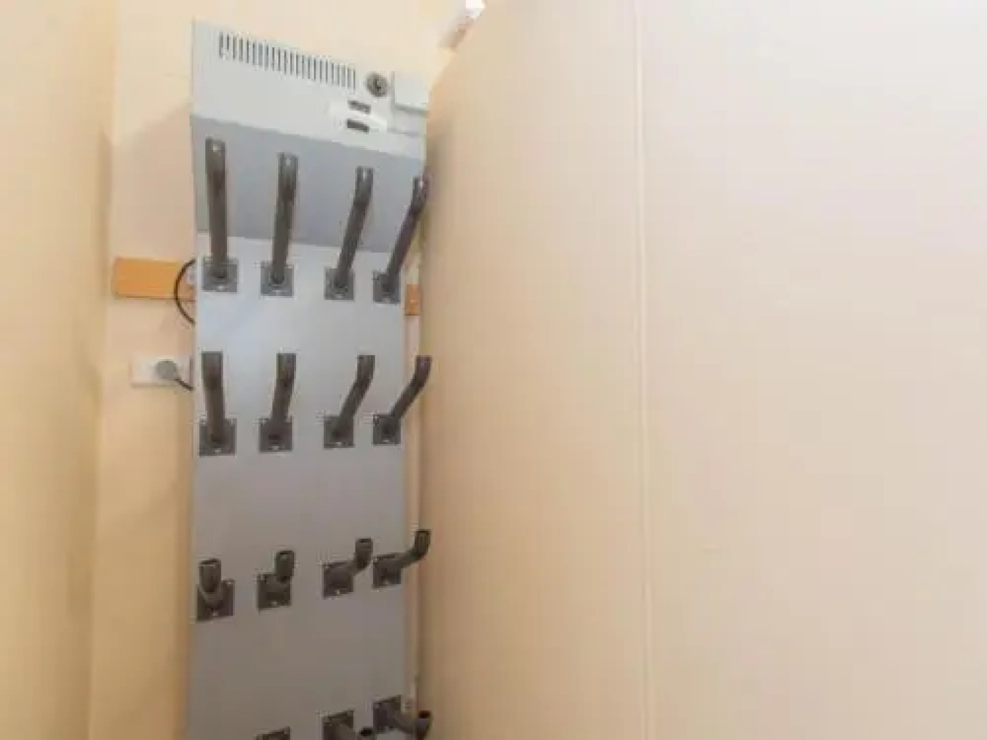 The Lakefront 69 Townsend Street