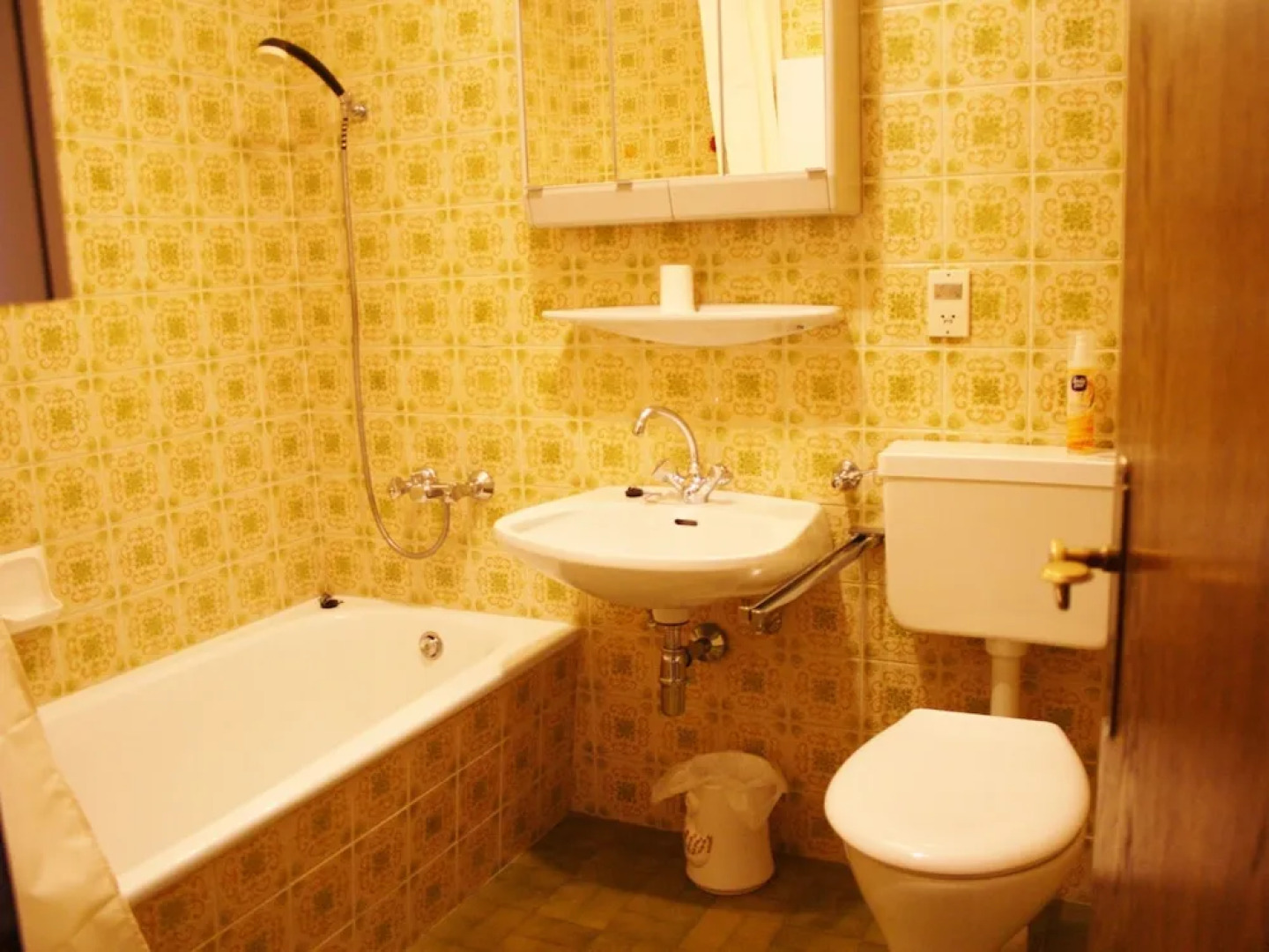 Gorgeous Apartment In Waidring With Mountain View