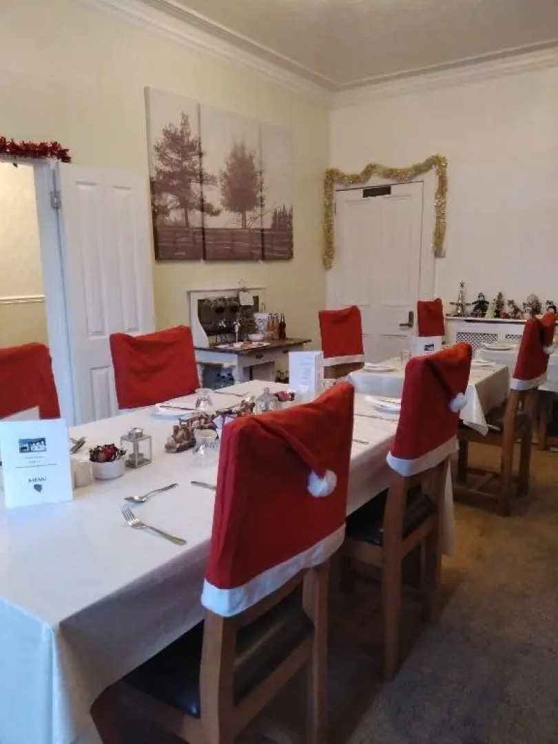 Llanwrtyd Hall B&B Angelis Holistic Retreat