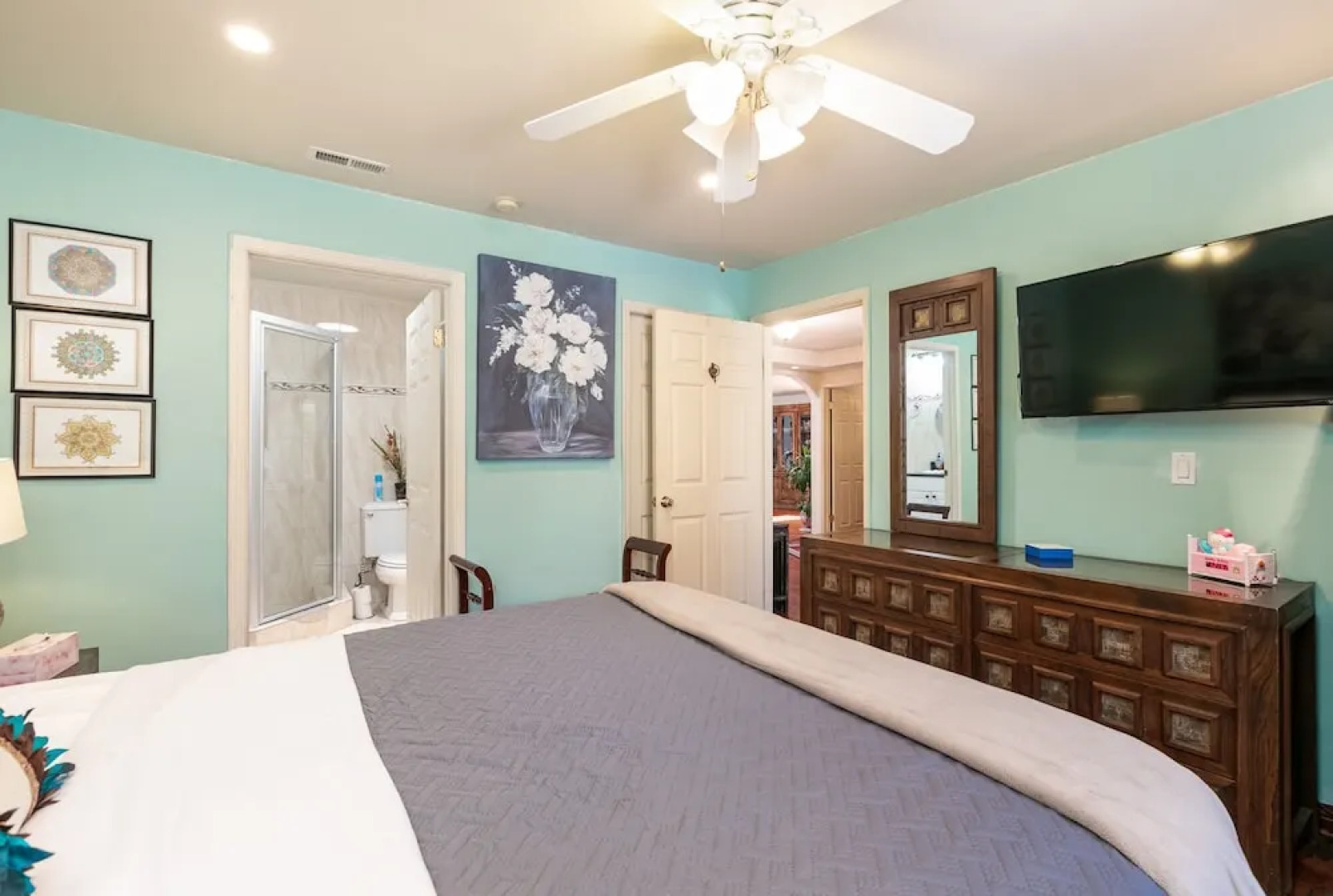 Tranquil Torrance - 1 Mile To Redondo Beach 4 Bedroom Home