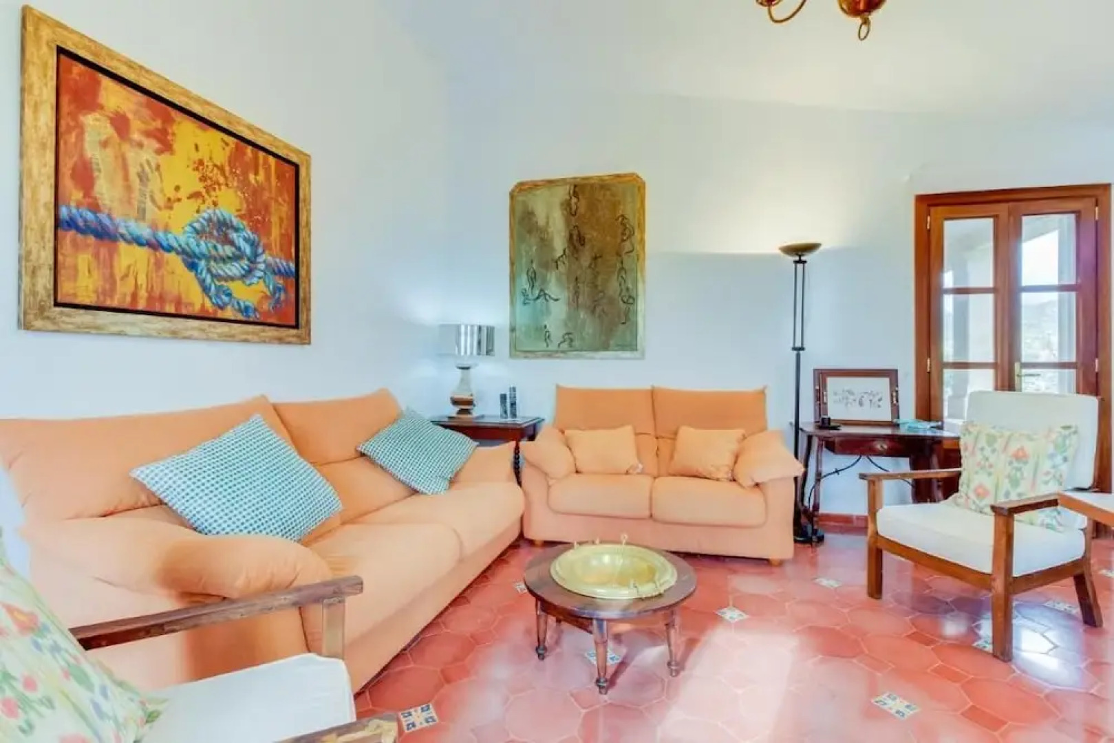 Villa in Consell With Private Pool, air Conditioning and Wifi