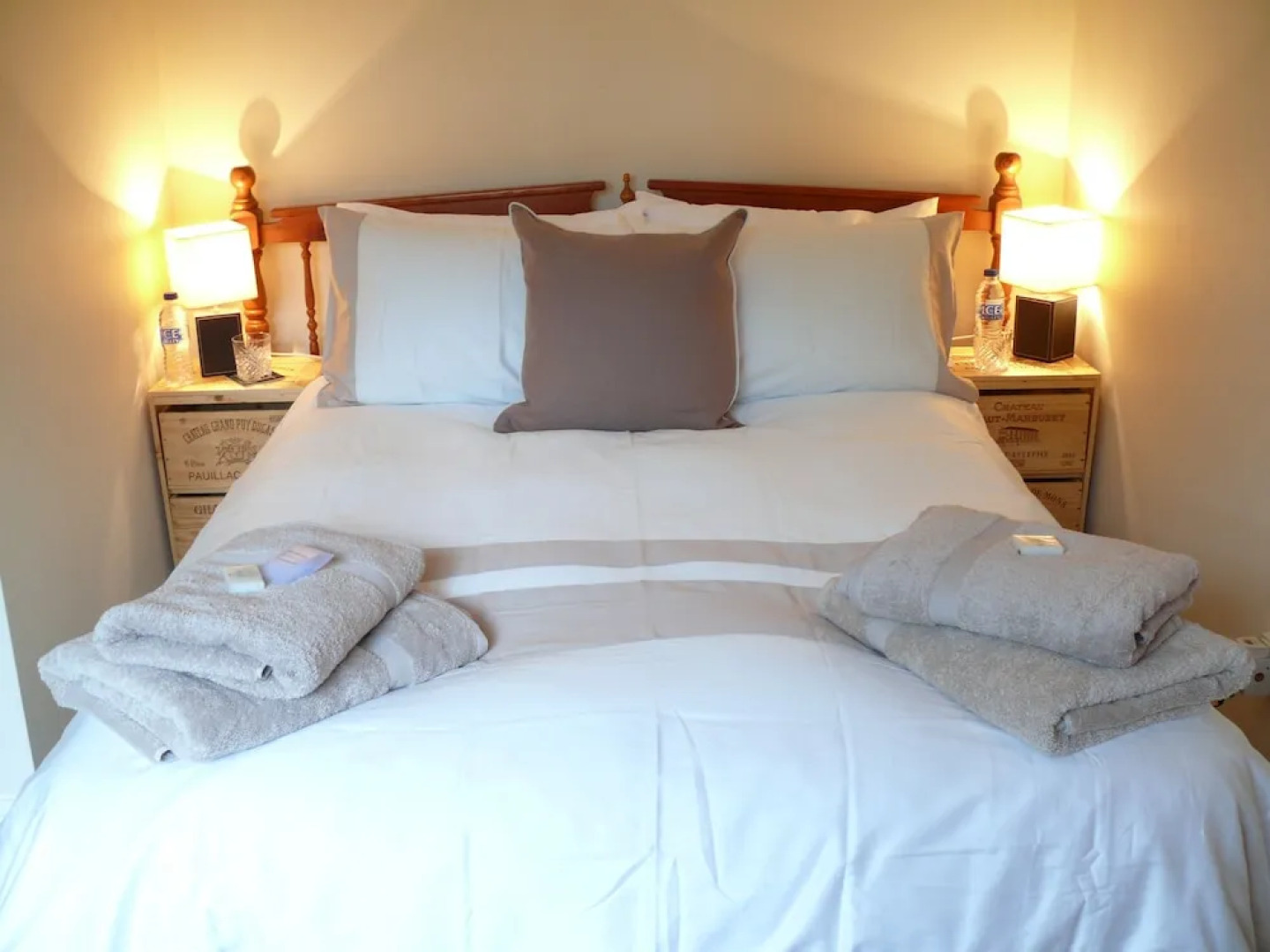 Spacious Homestay With Parking