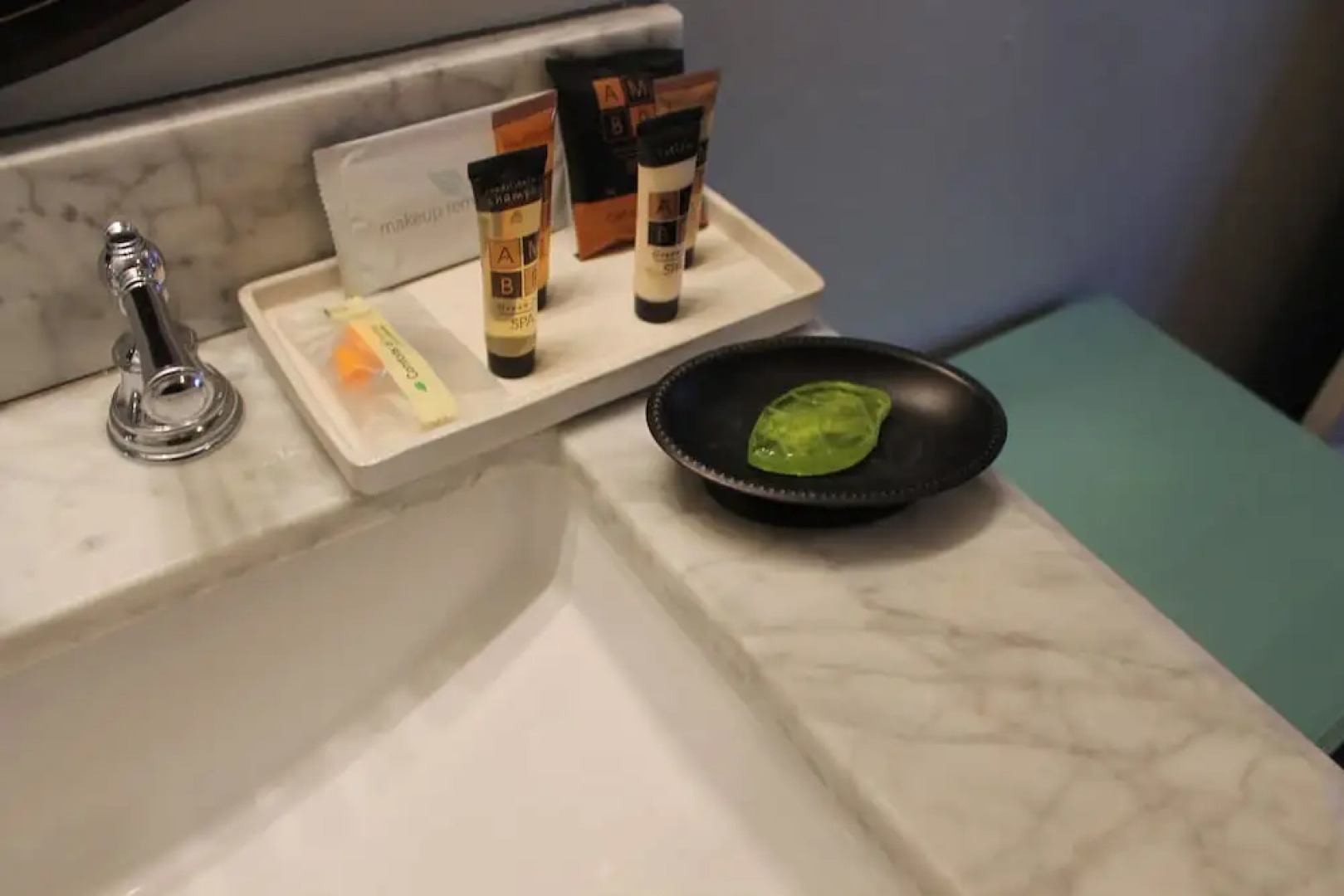 Adobe Rose Boutique Inn