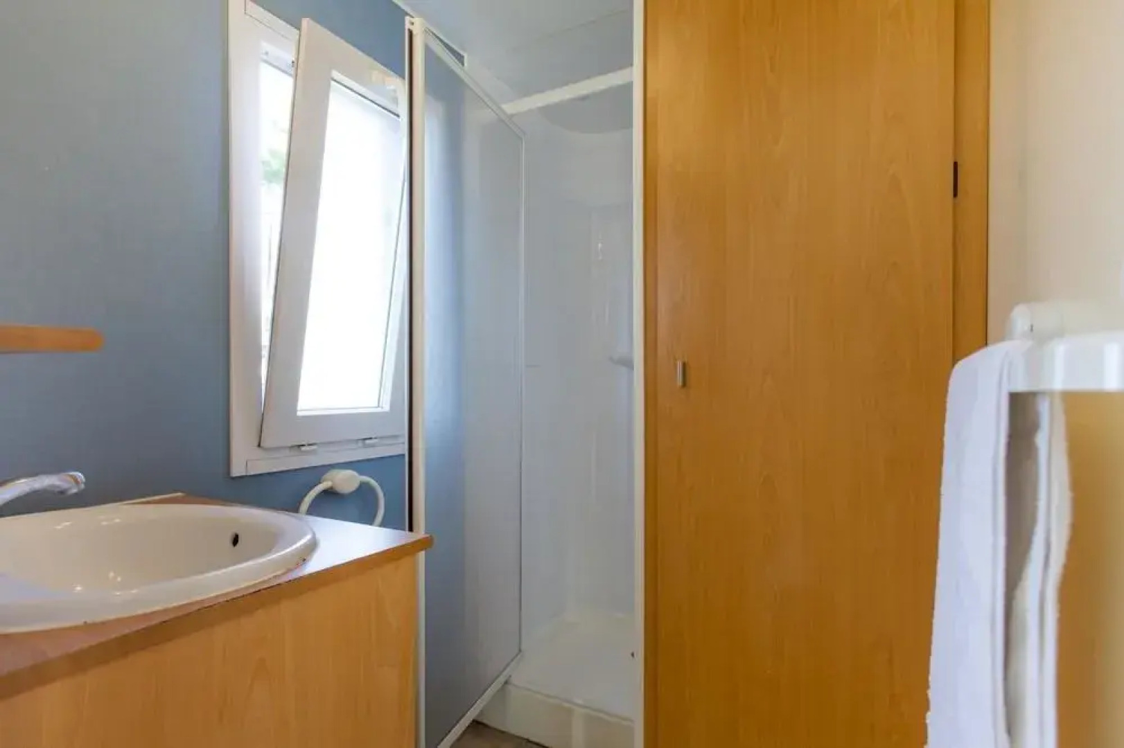 Residence Sous les Pins (by Popinns)