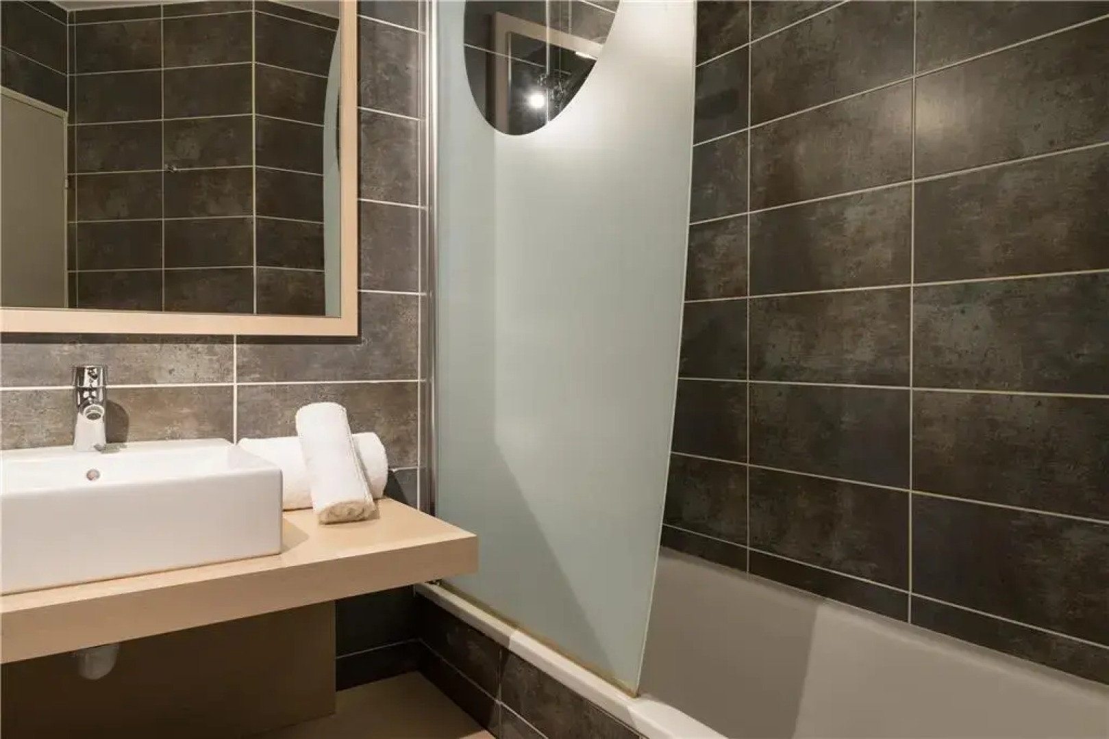 The Originals City, Le Mas de Grille