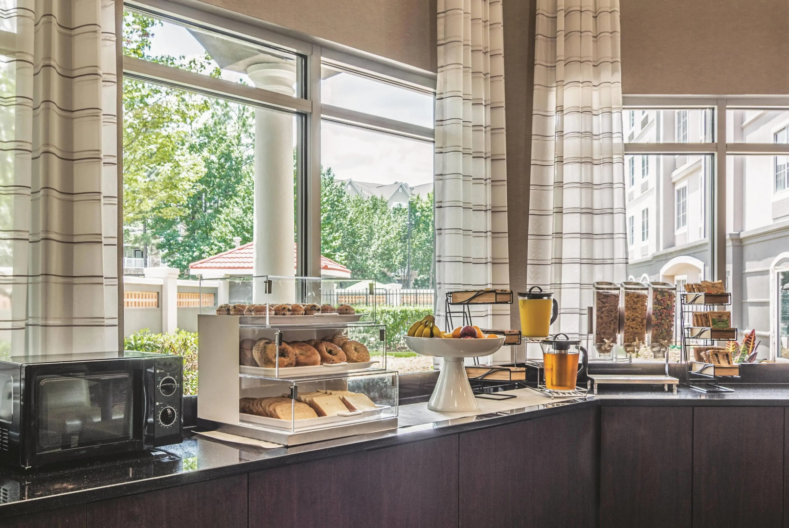 La Quinta Inn & Suites by Wyndham Atlanta Perimeter Medical