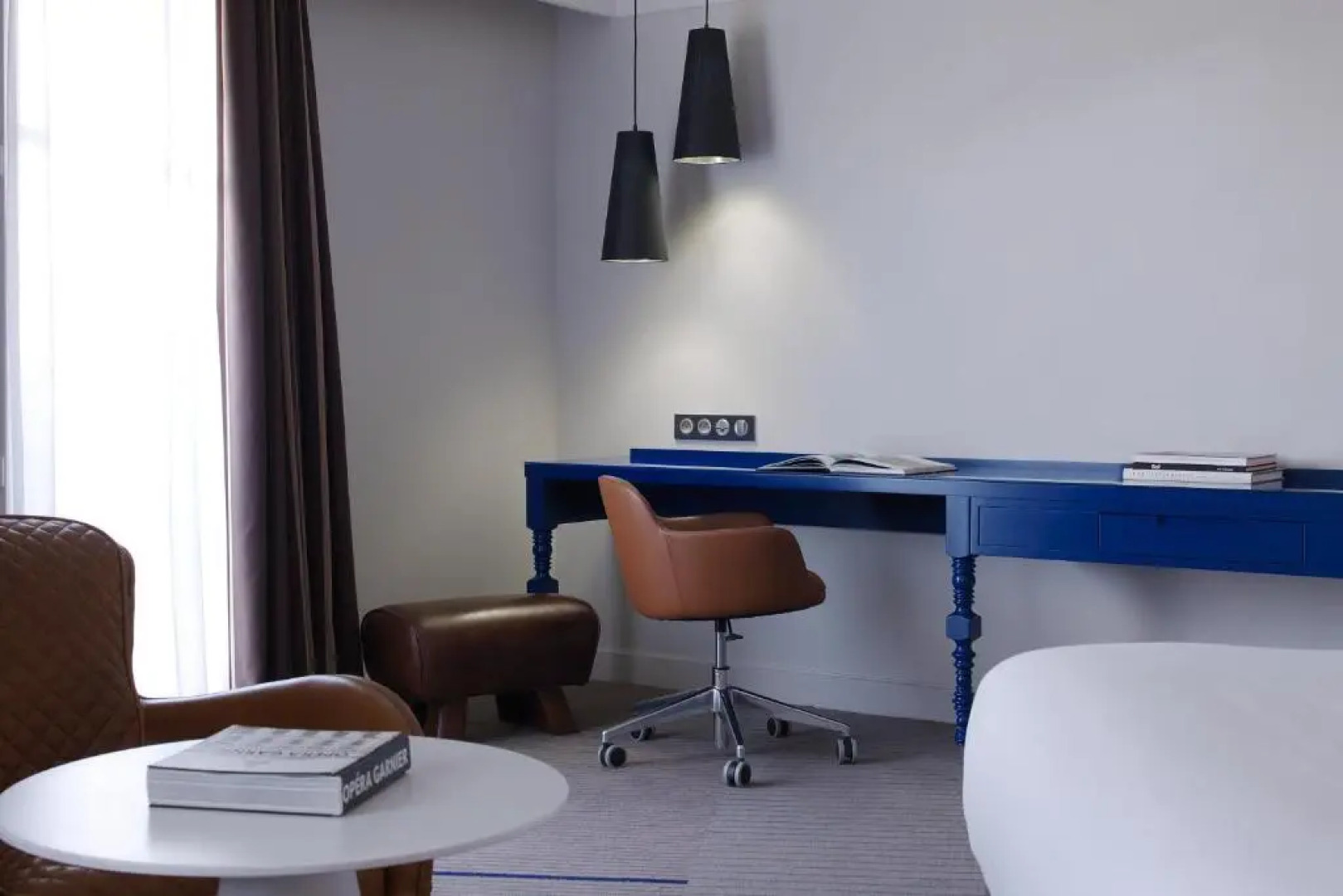 Renaissance Paris Hippodrome De St. Cloud Hotel