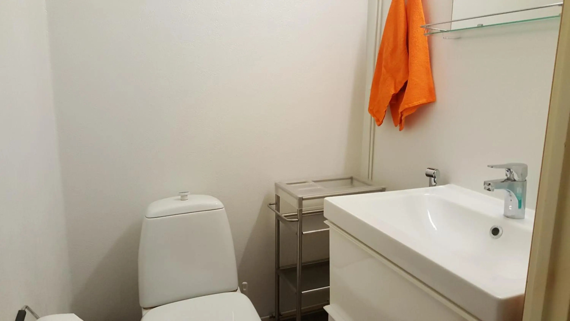 Hulda`s Apartment by the river