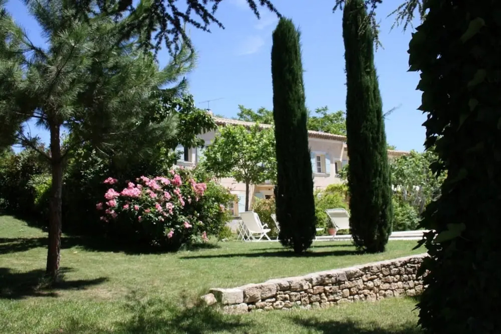 Villas du Luberon - Le Mas Des Roses