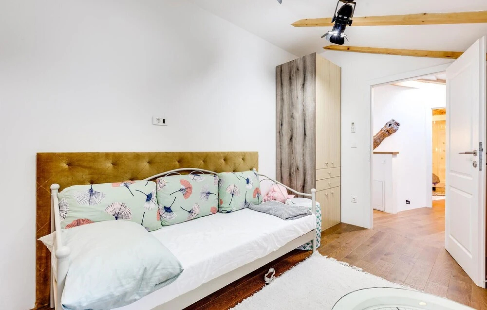 Nice Home in Gostinjac With 3 Bedrooms, Wifi and Heated Swimming Pool