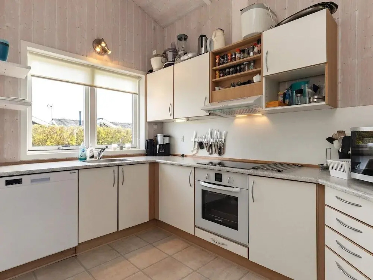 6 Person Holiday Home in Hadsund-by Traum