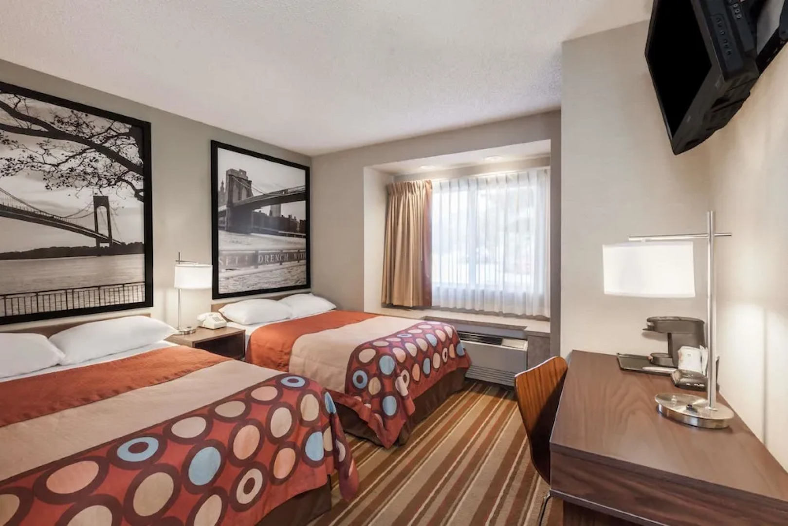 Super 8 Schenect/Albany Area