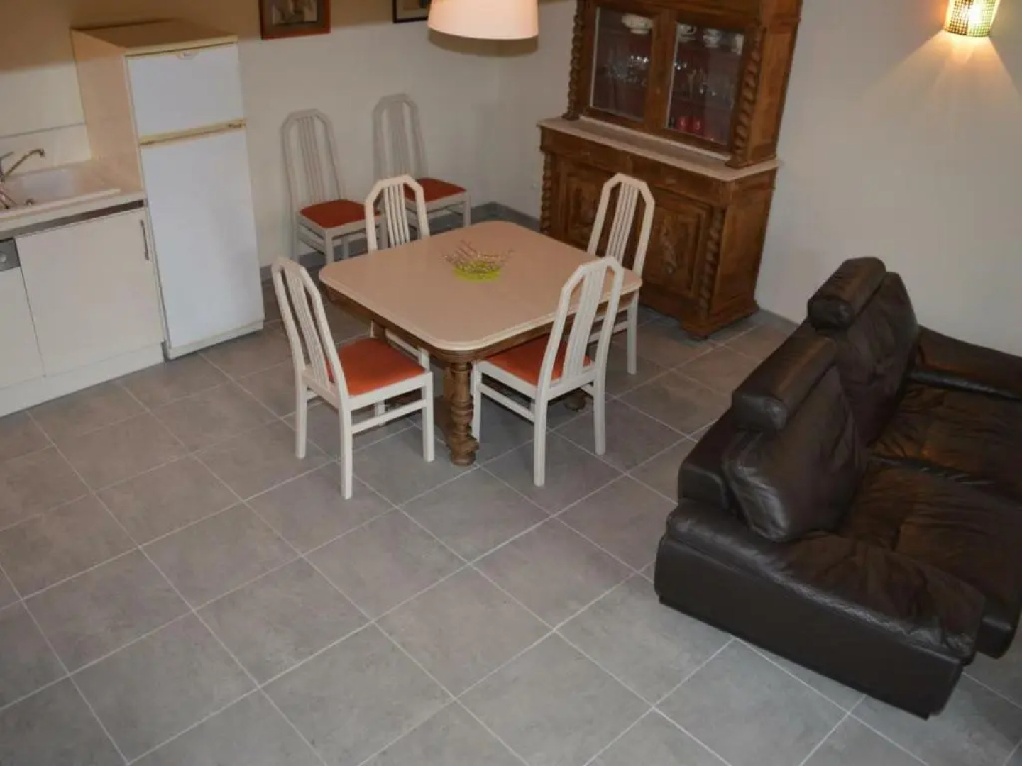 Gîte Huismes, 3 pièces, 5 personnes - FR-1-381-370