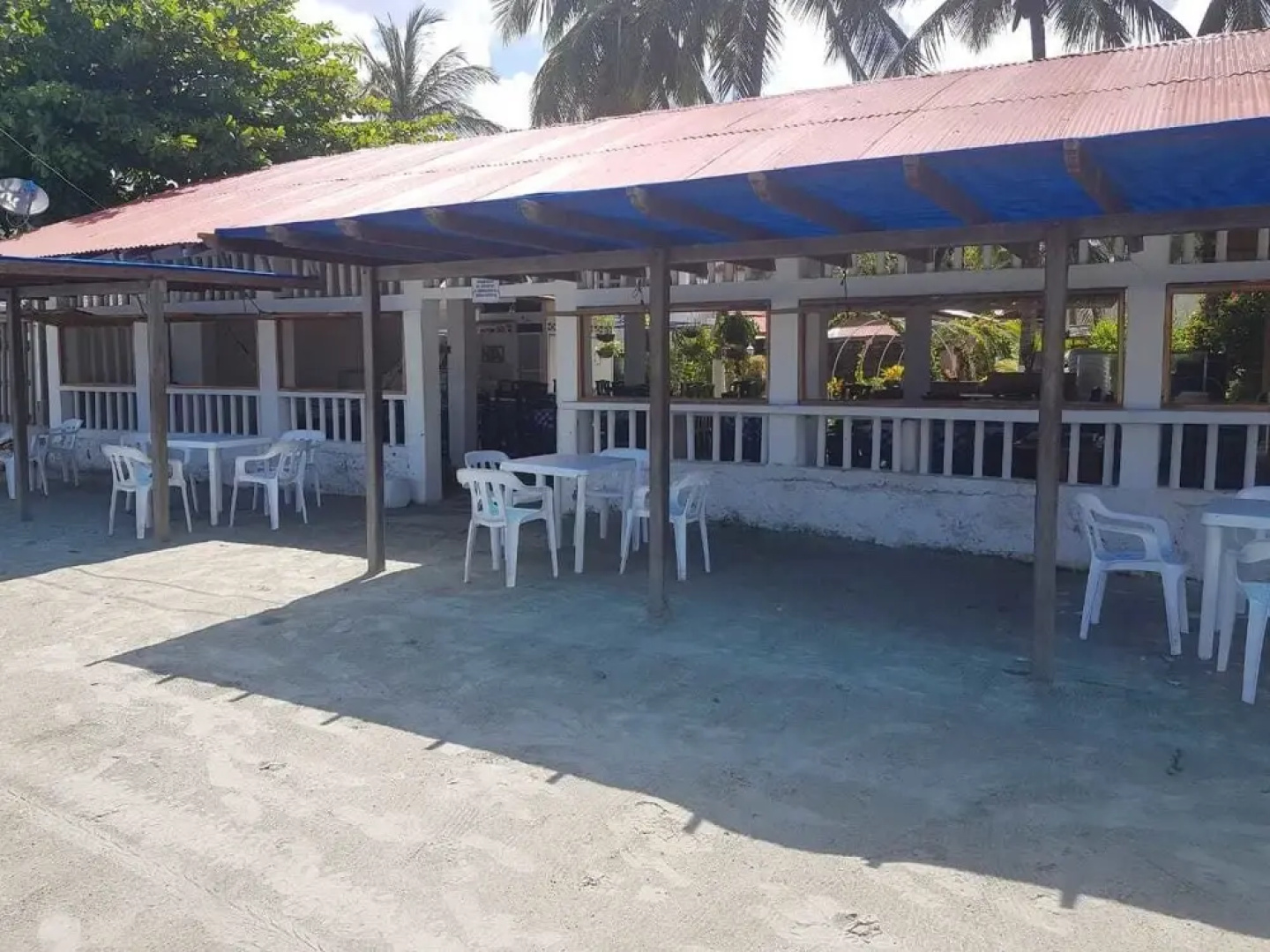Hotel Playa Tiburon