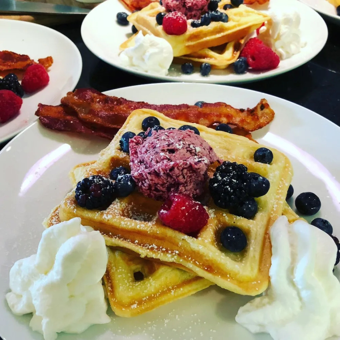 Moonshadow Bed and Breakfast