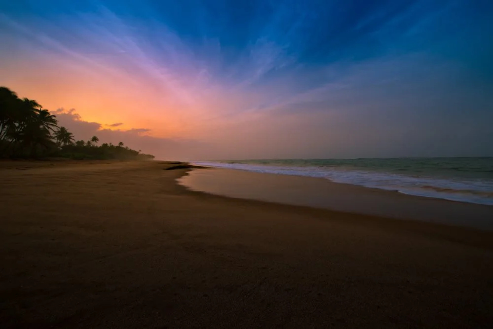 Ranna beach villa by FOX Resorts