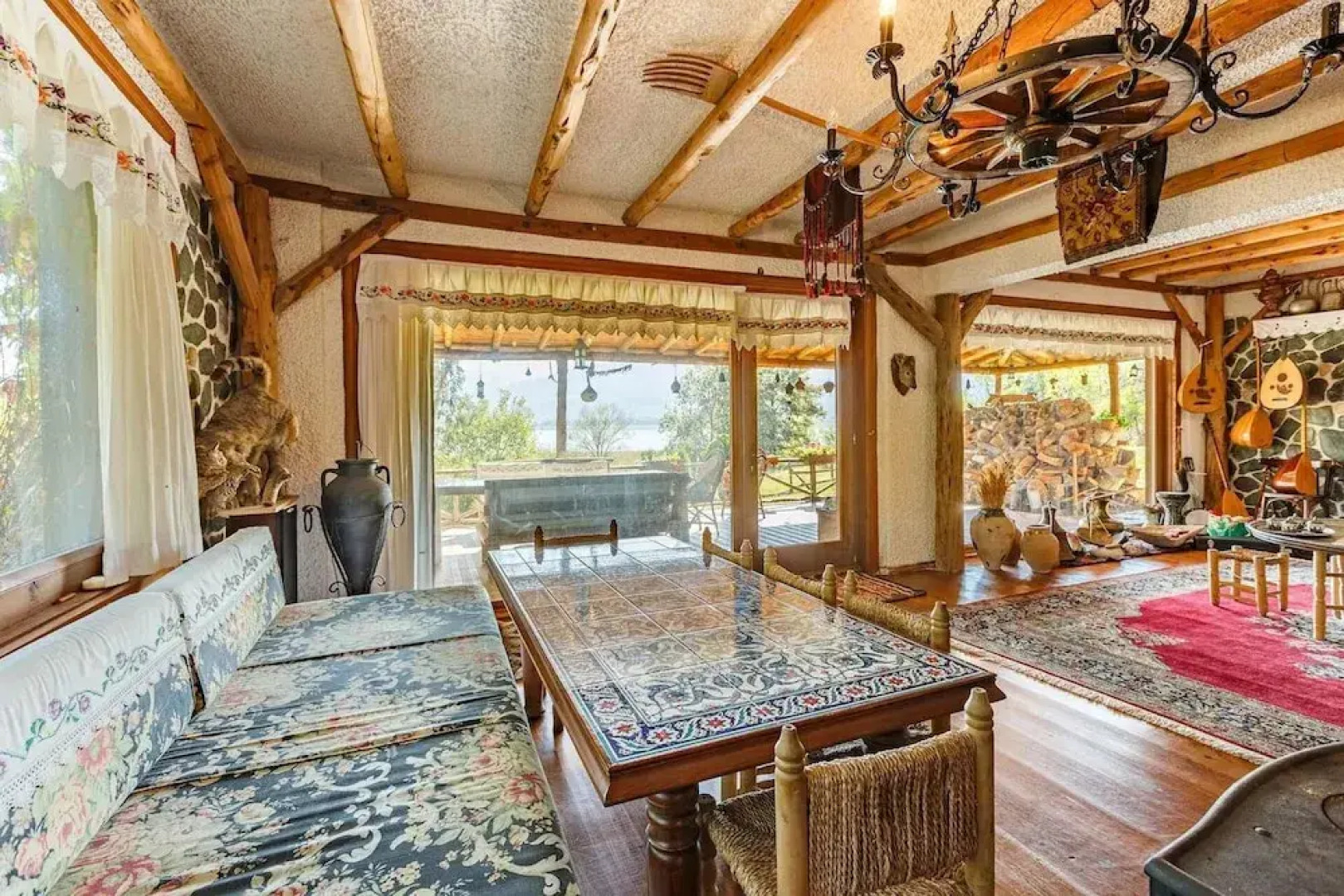 Lake Sapanca Breathtaking Private Villa Retreat