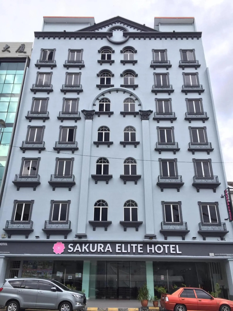 Sakura Elite