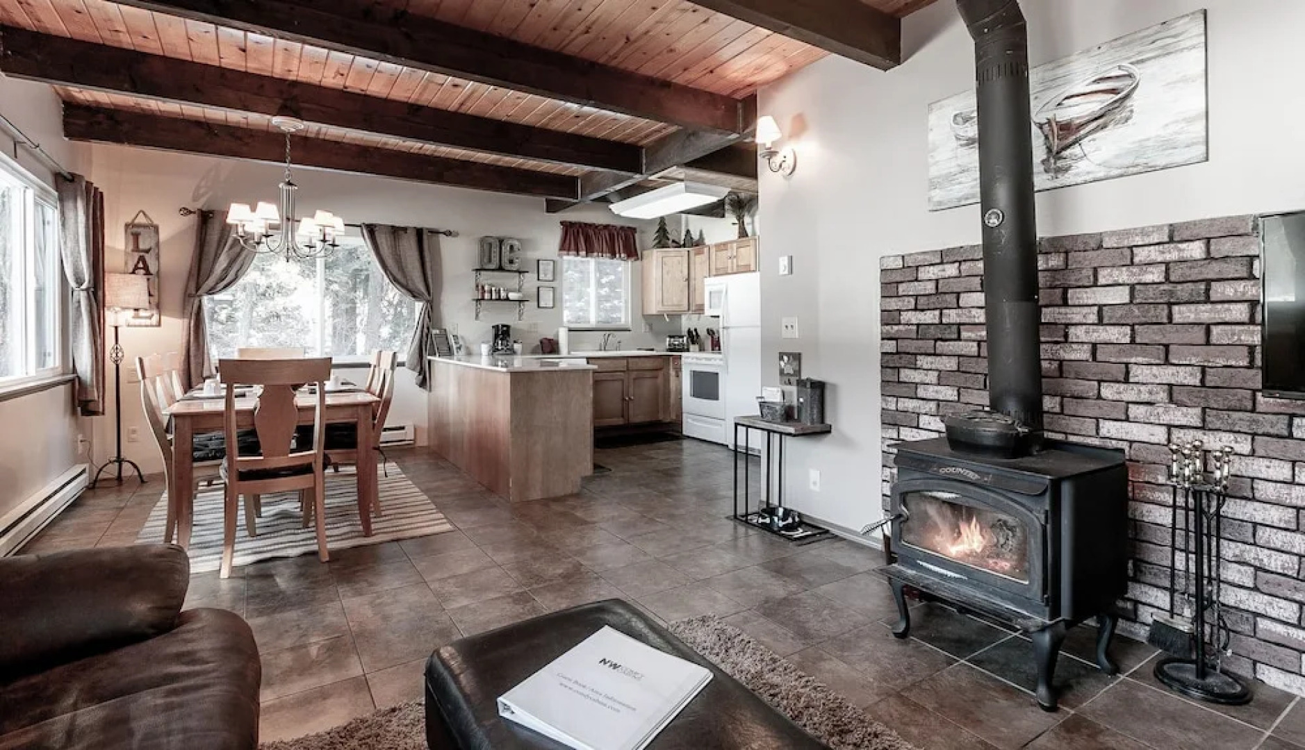 Otter Chalet on Fish Lake Cabin Rental