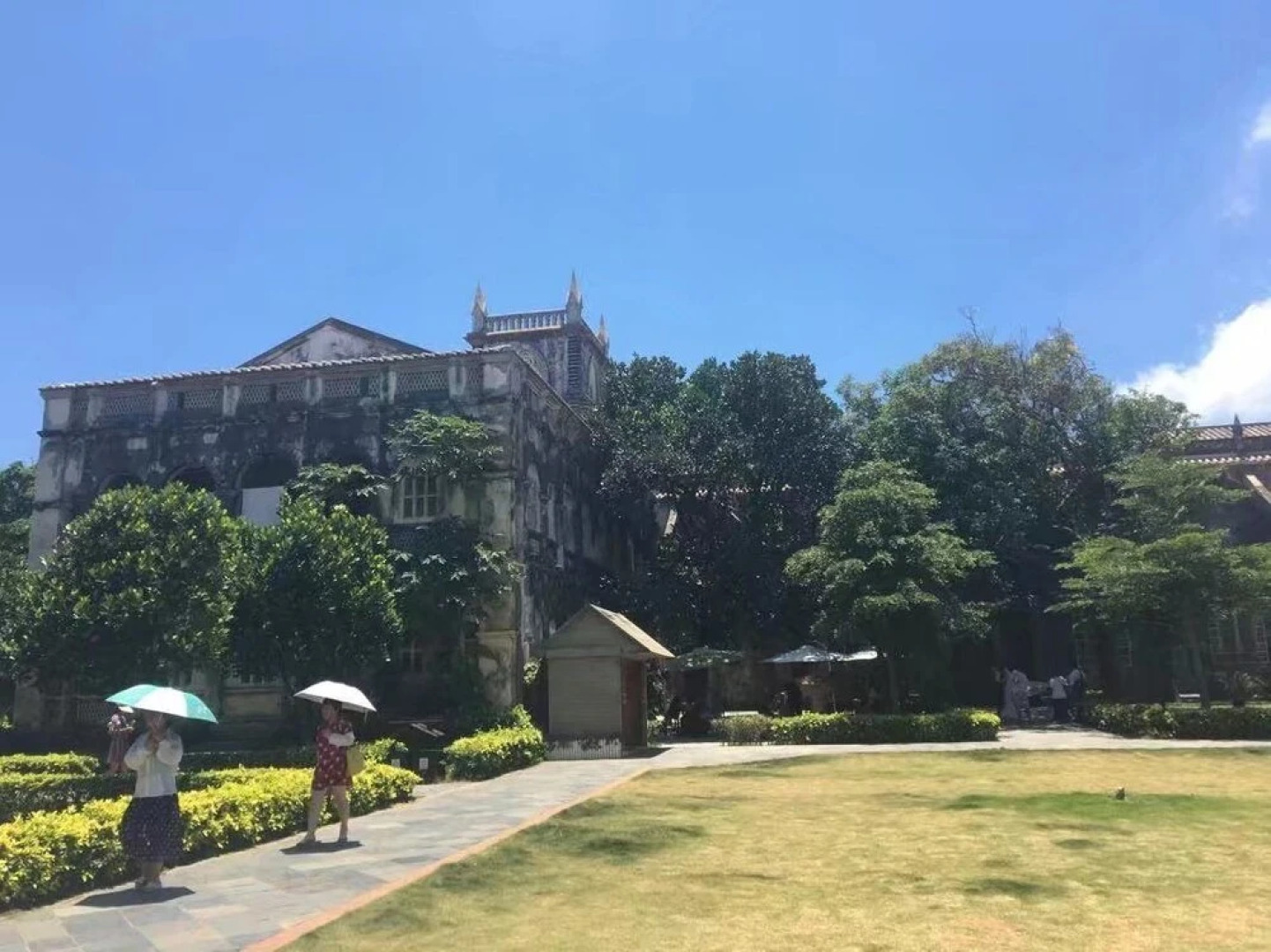 Weizhou Fu Yuan Hotel