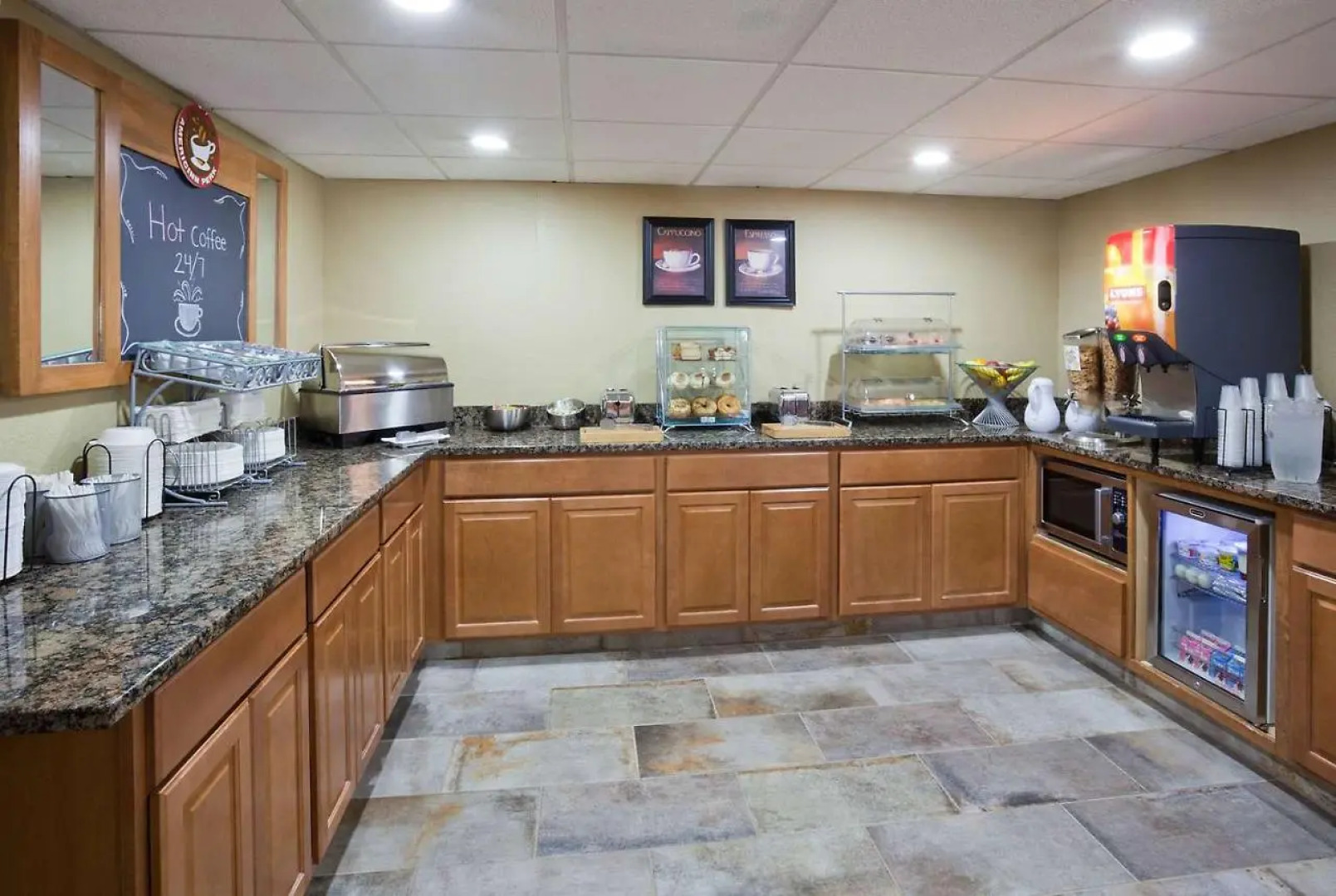 AmericInn by Wyndham Apple Valley