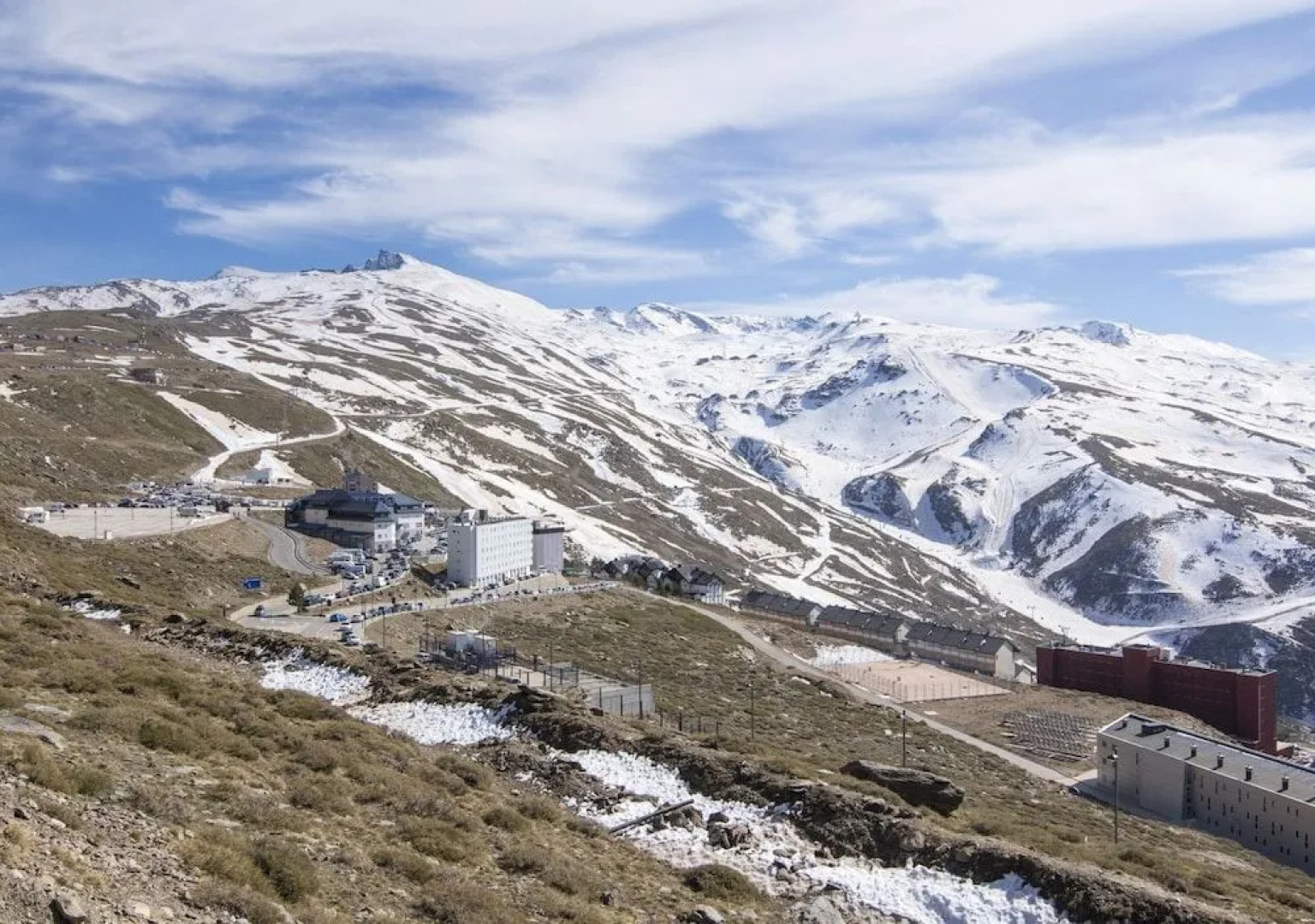 Albergue Inturjoven Sierra Nevada - Hostel