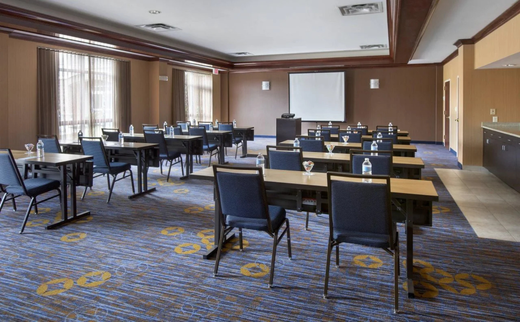 Courtyard by Marriott Basking Ridge
