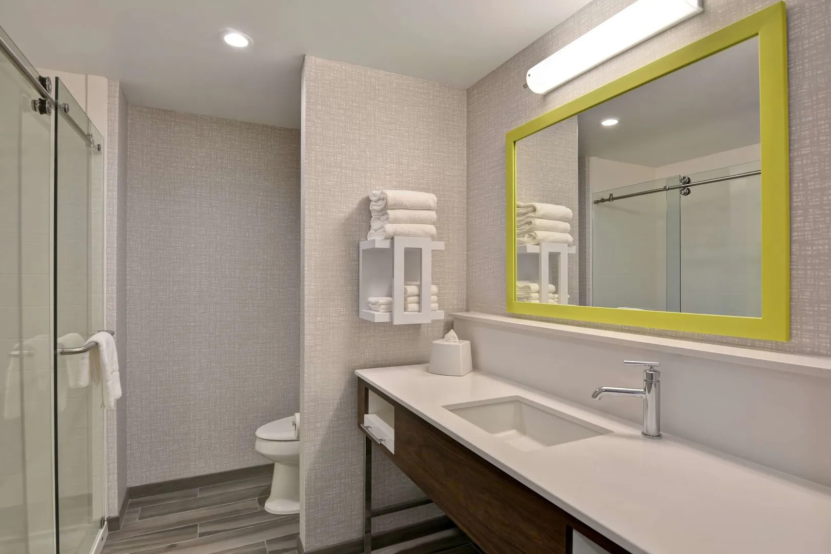 Hampton Inn  Suites Tampa Riverview Brandon