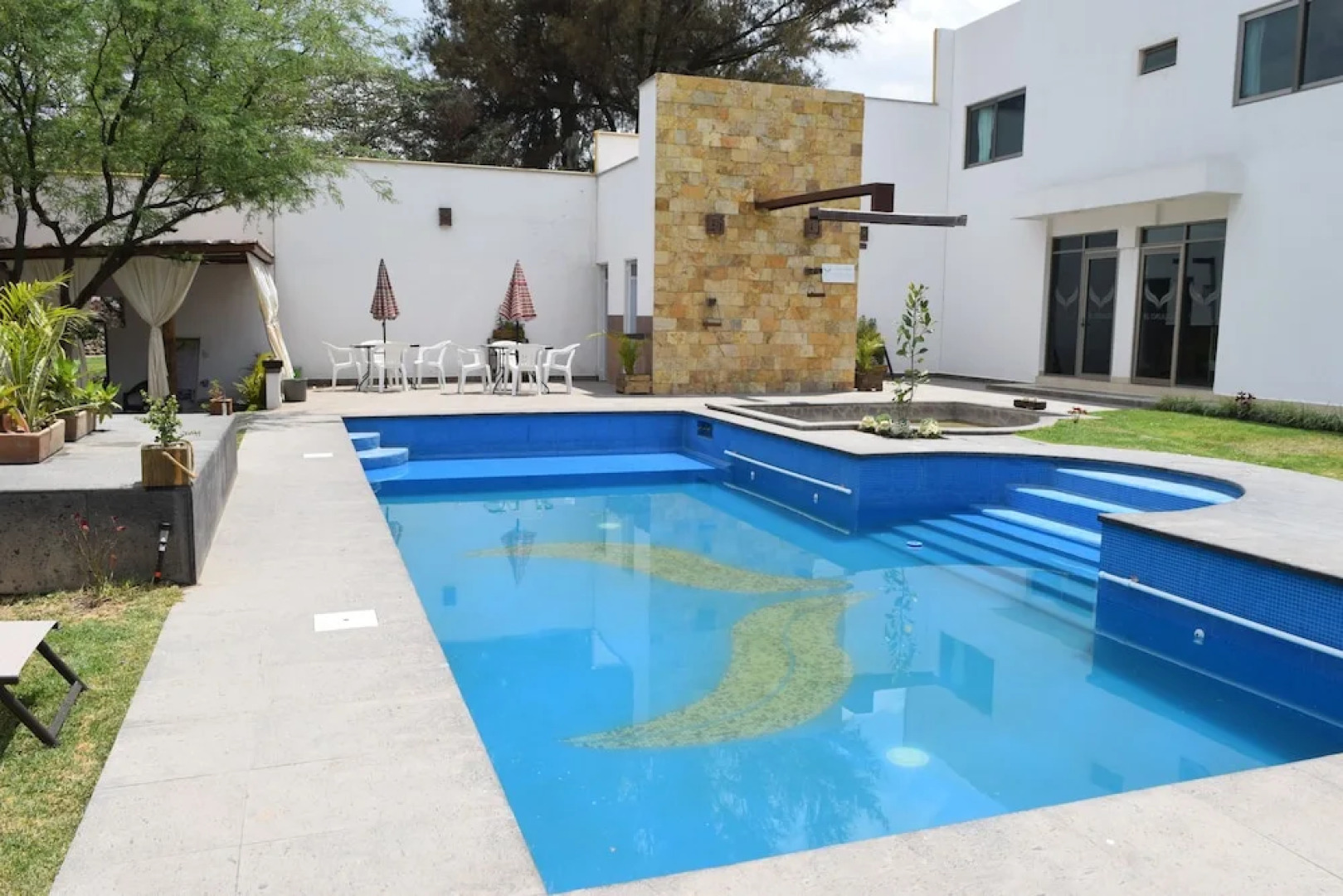 Capital O Hotel Vitalé Leon MX