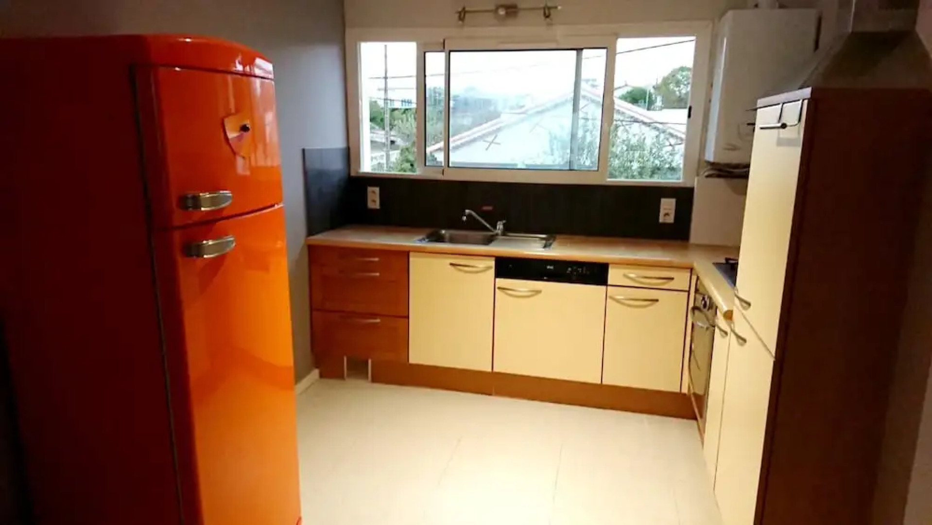 Apartment With 2 Bedrooms in Saint-georges-de-didonne, With Wonderful sea View, Furnished Garden and Wifi - 100 m From the Beach