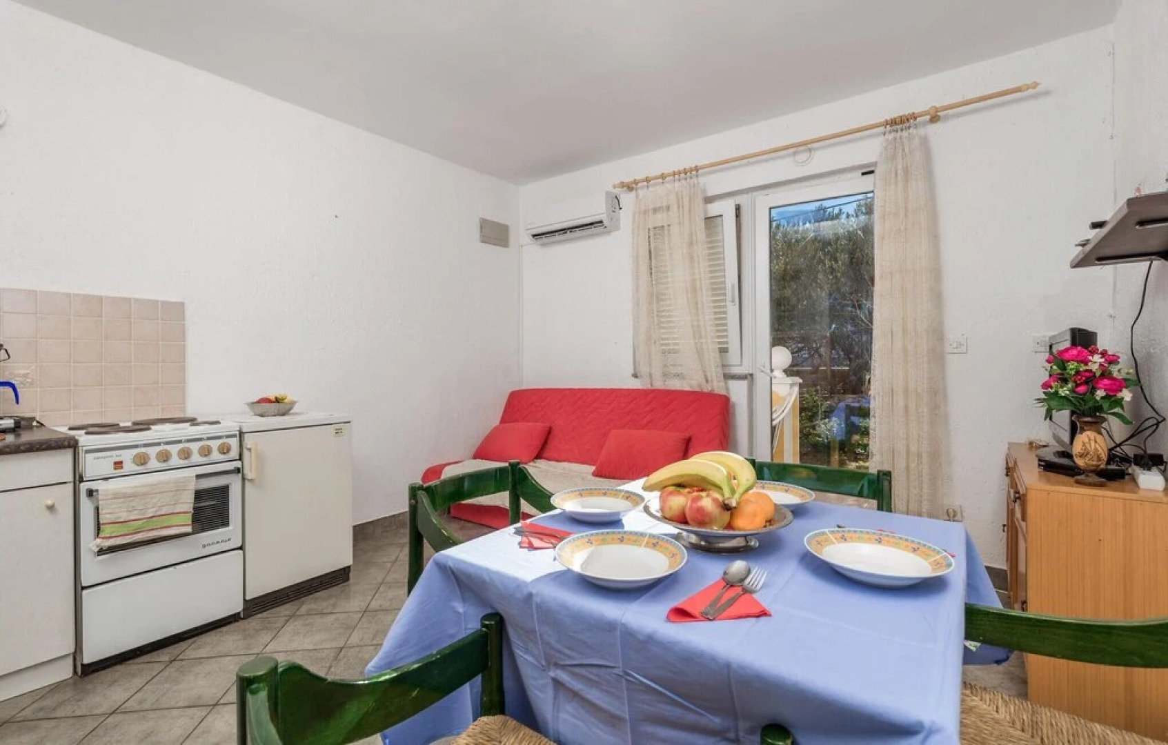 Nice Apartment in Cesarica With Wifi and 1 Bedrooms