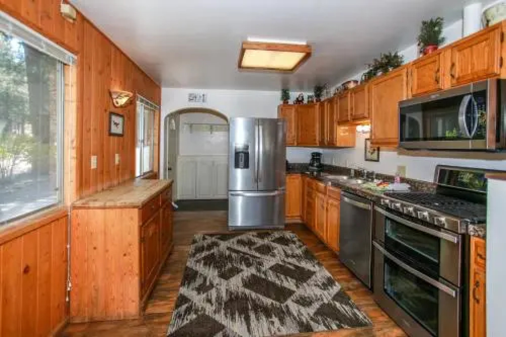 Hudson Bay Lakefront 1227 by RedAwning