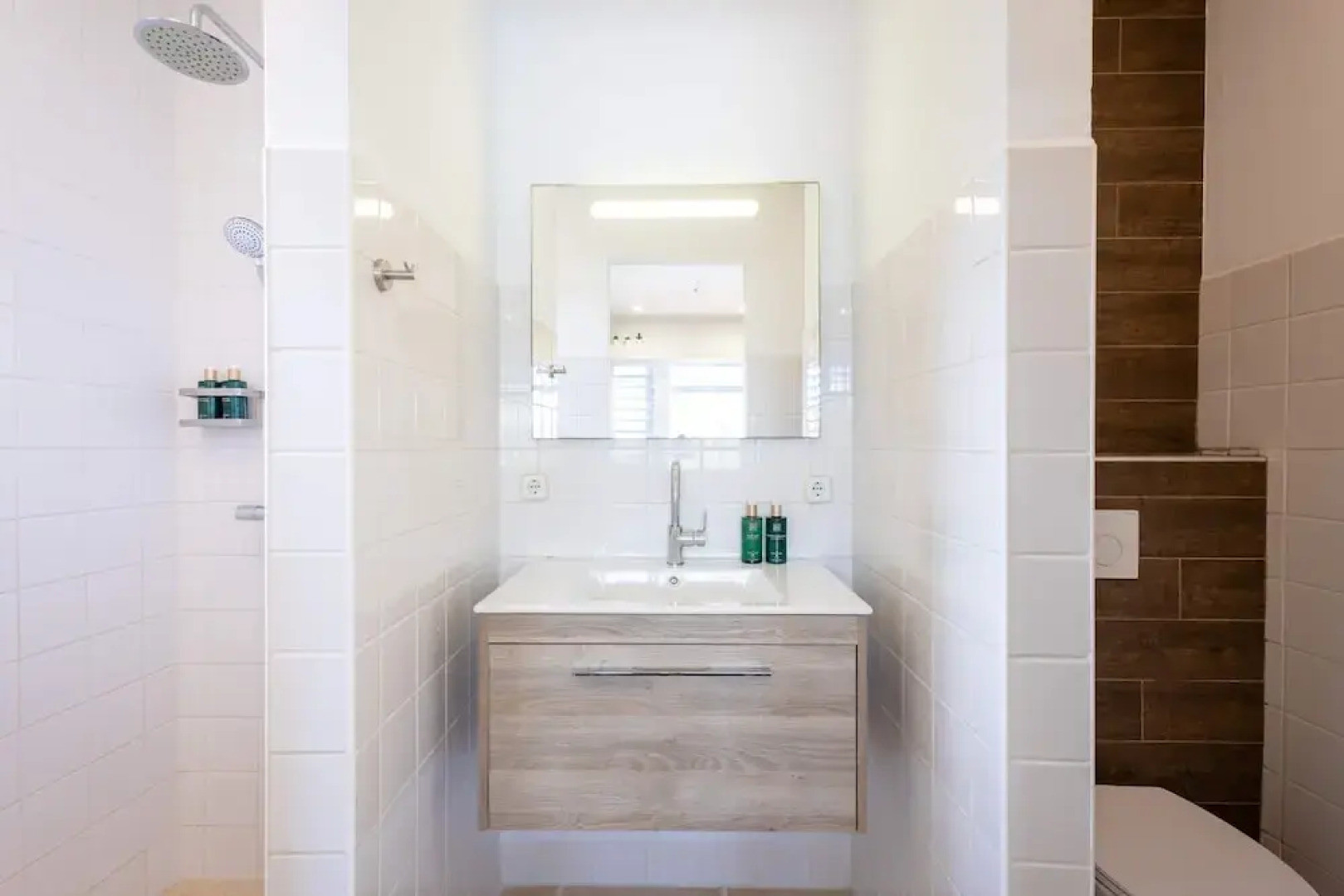 Ser na Private Retreat
