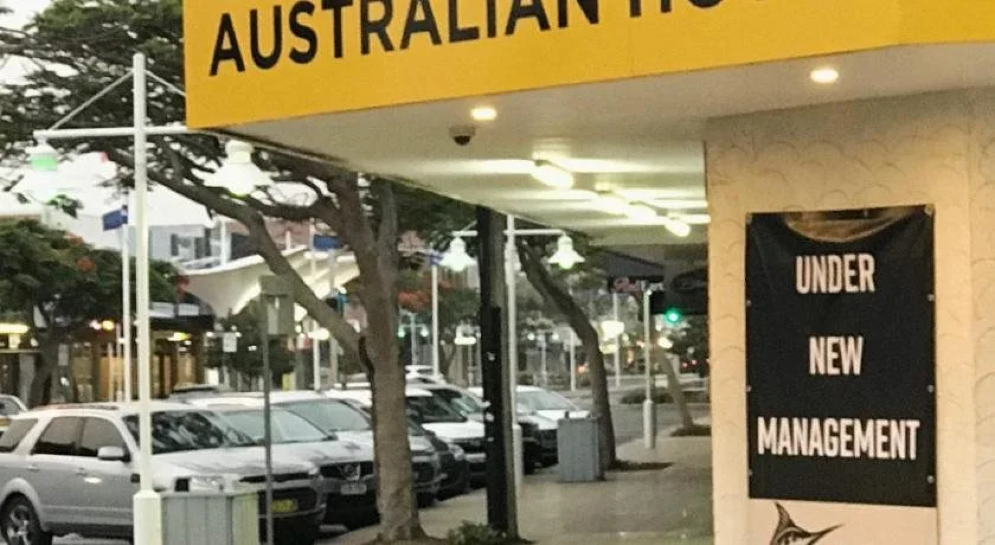 Australian Hotel