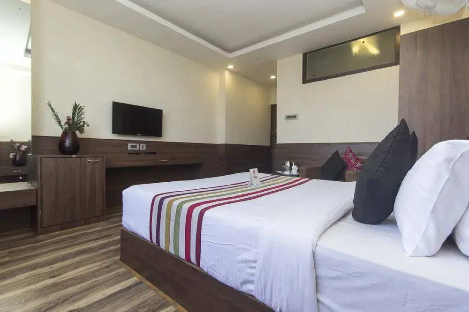 OYO 11570 Central Shangrila Resort & Spa