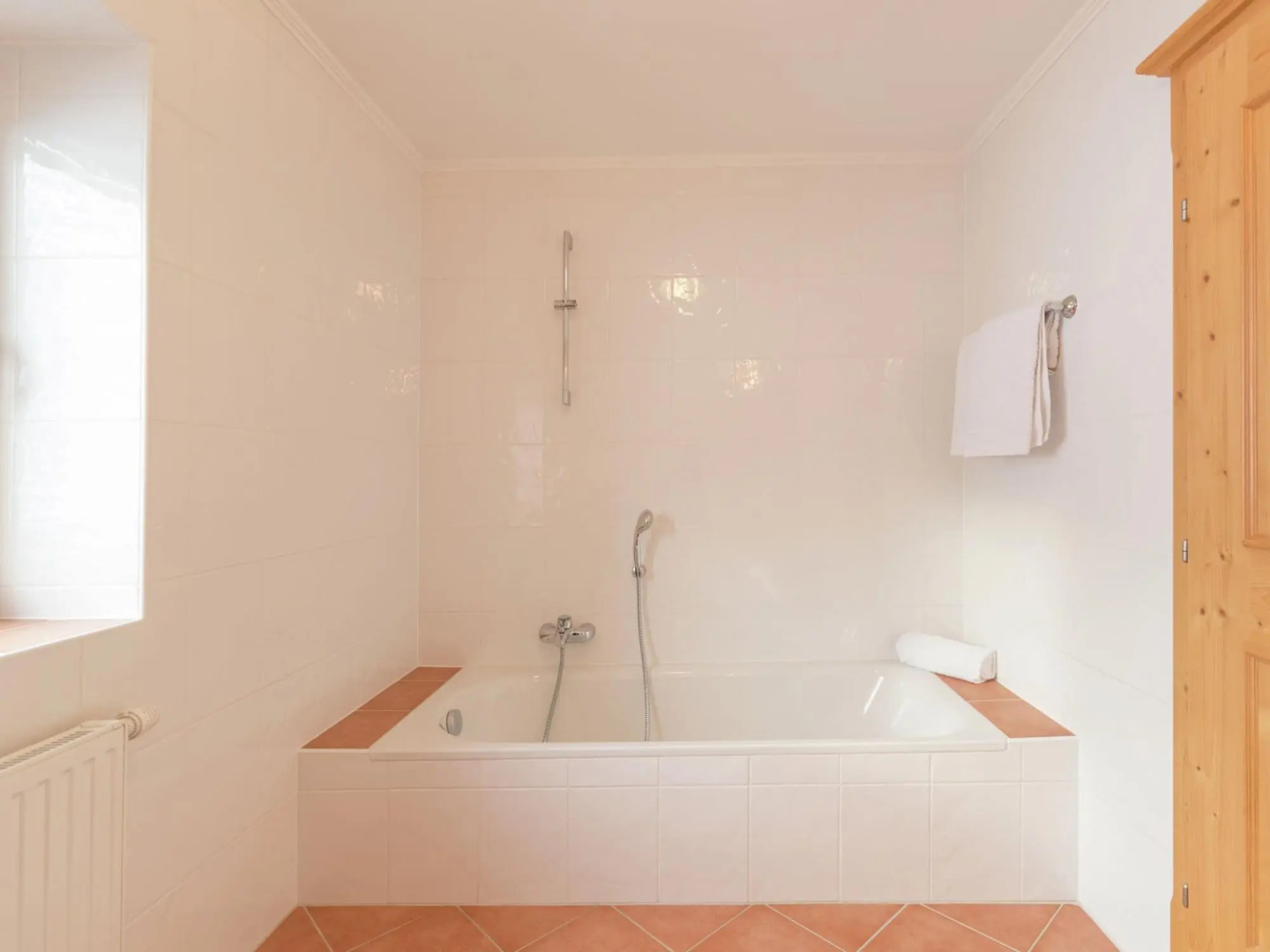 Unique chalet in the center of Elmau, 100 m from the skilift